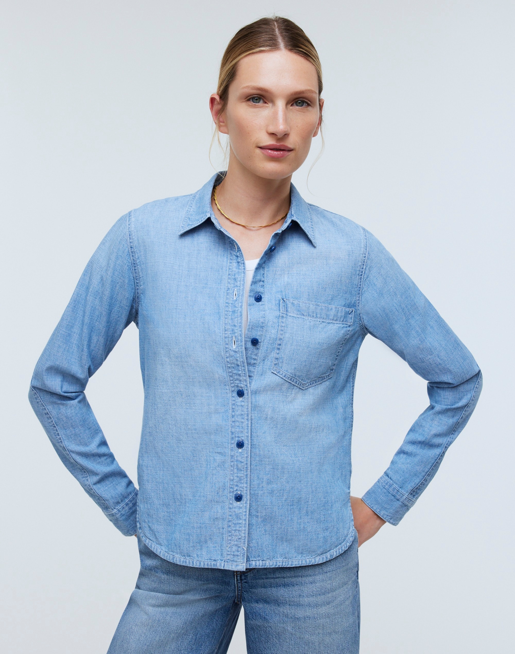 Madewell x Kaihara Chambray Button-Up Shirt in Elmfield Wash