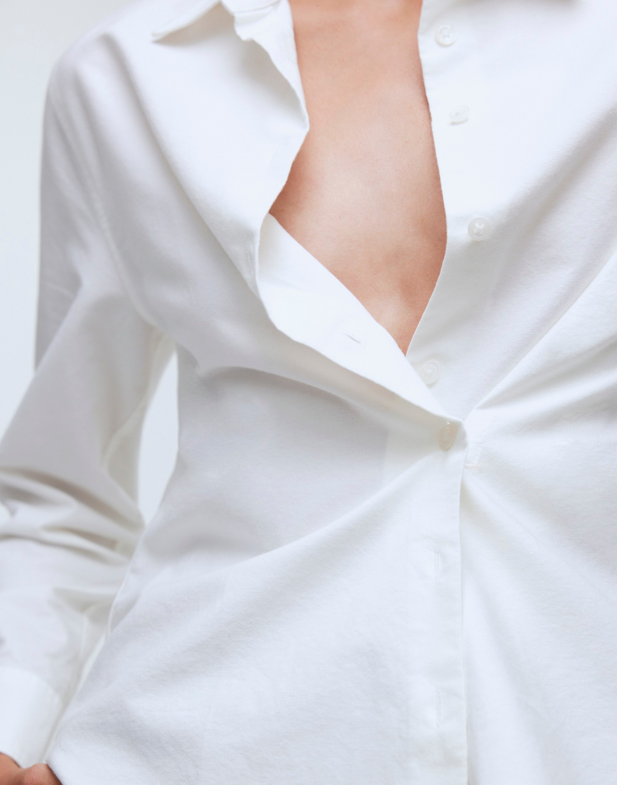 With-a-Twist Shirt in Oxford