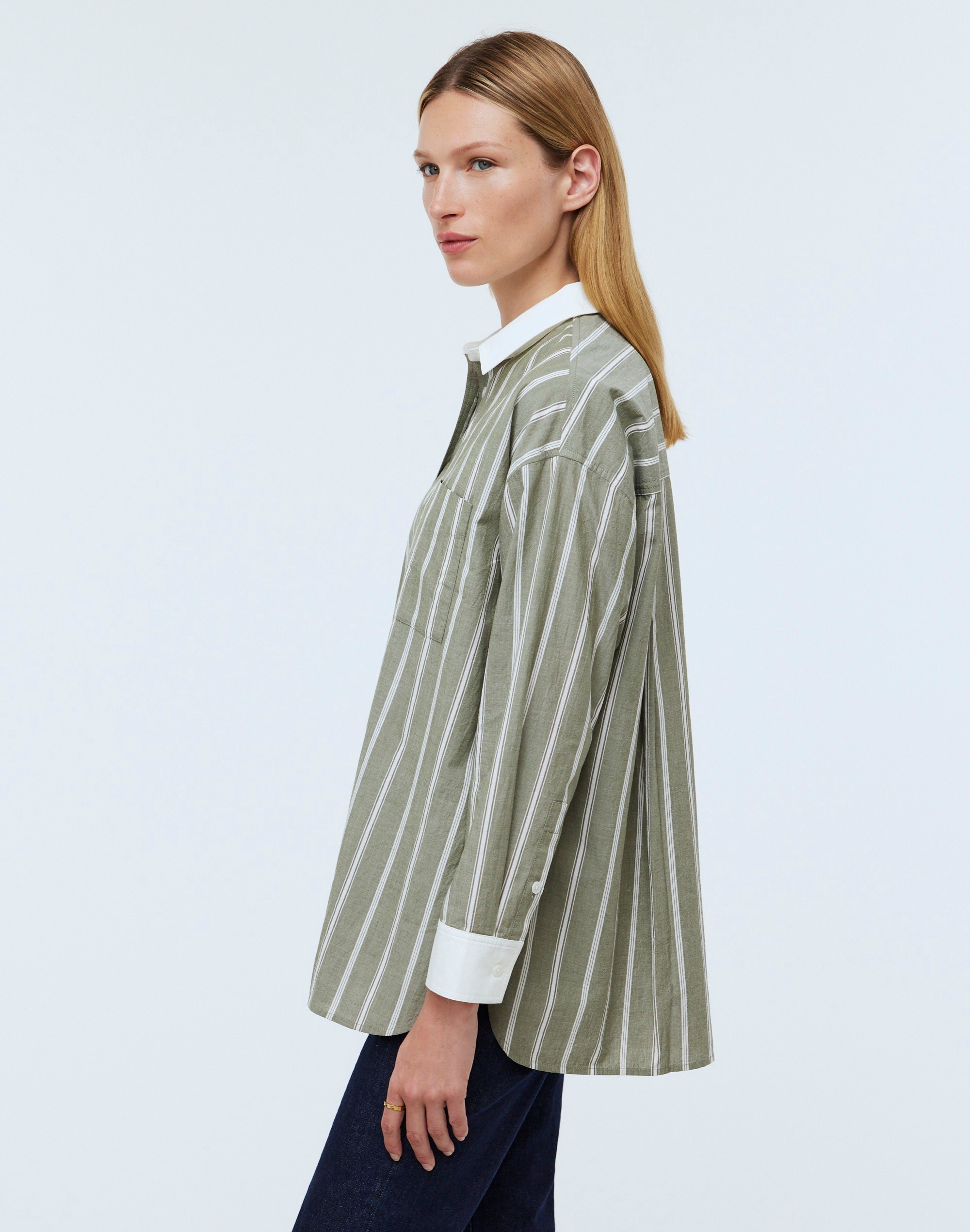 The Oversized Straight Hem Shirt in Stripe Signature Poplin