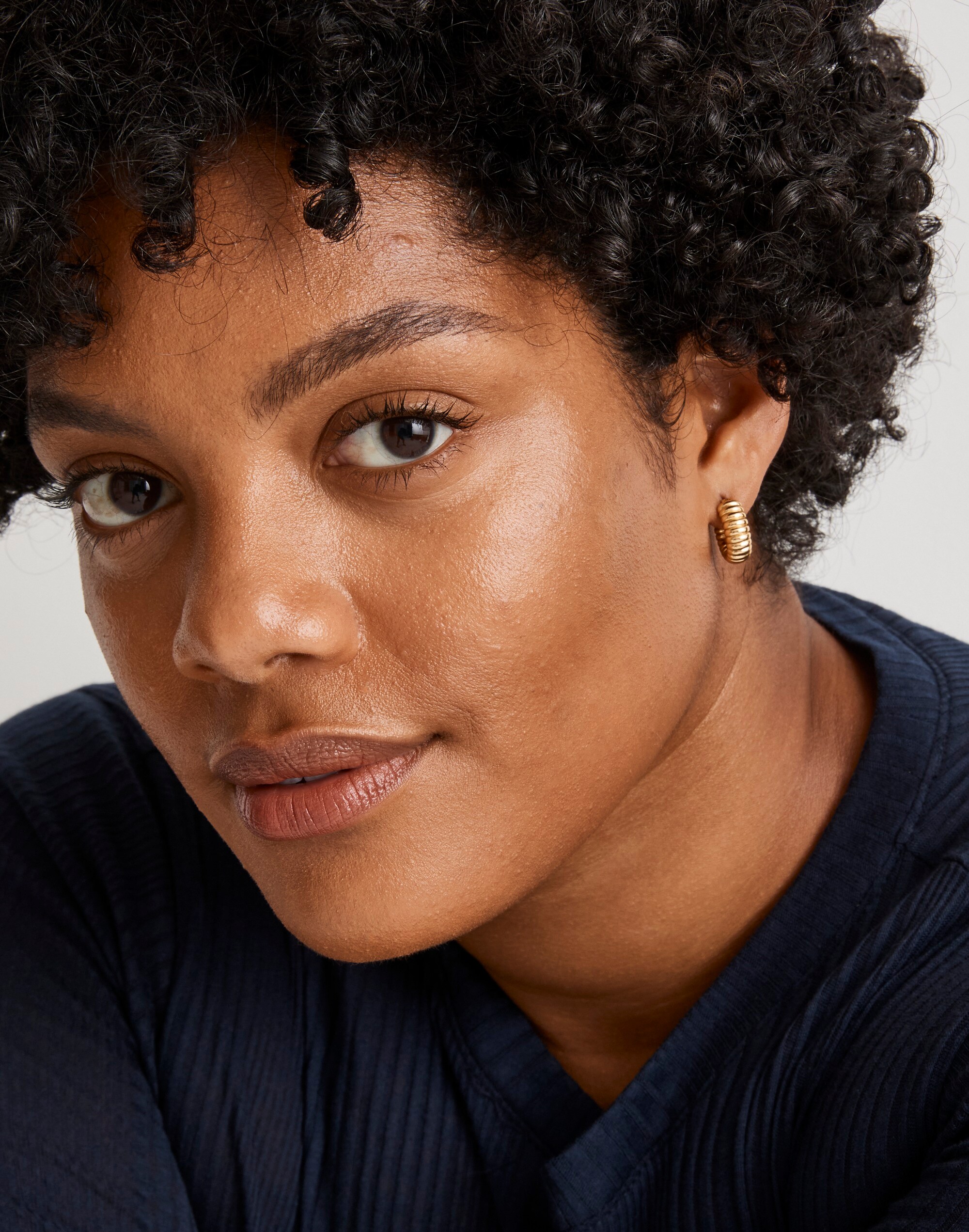 Ribbed Huggie Hoop Earrings