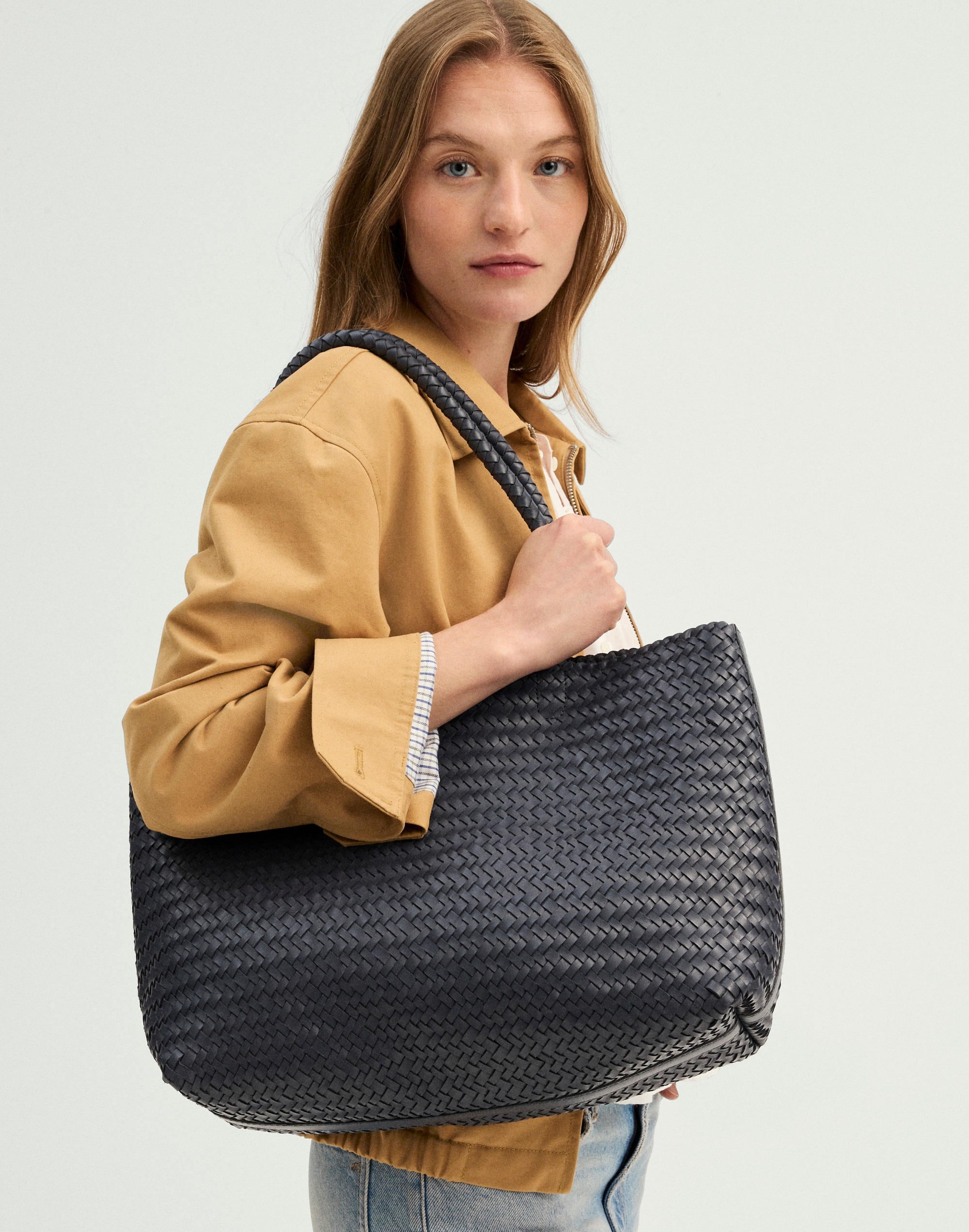 The Signature Woven Tote Alternate Image 3