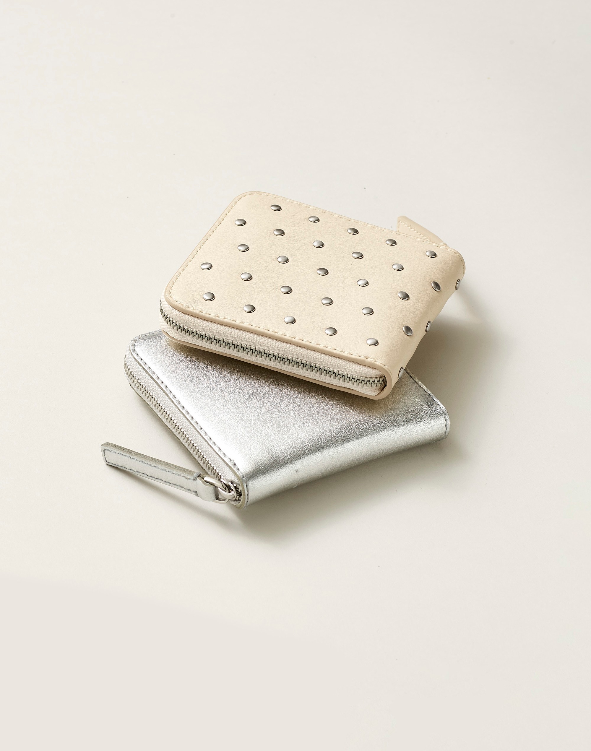 The Essential Zip Wallet