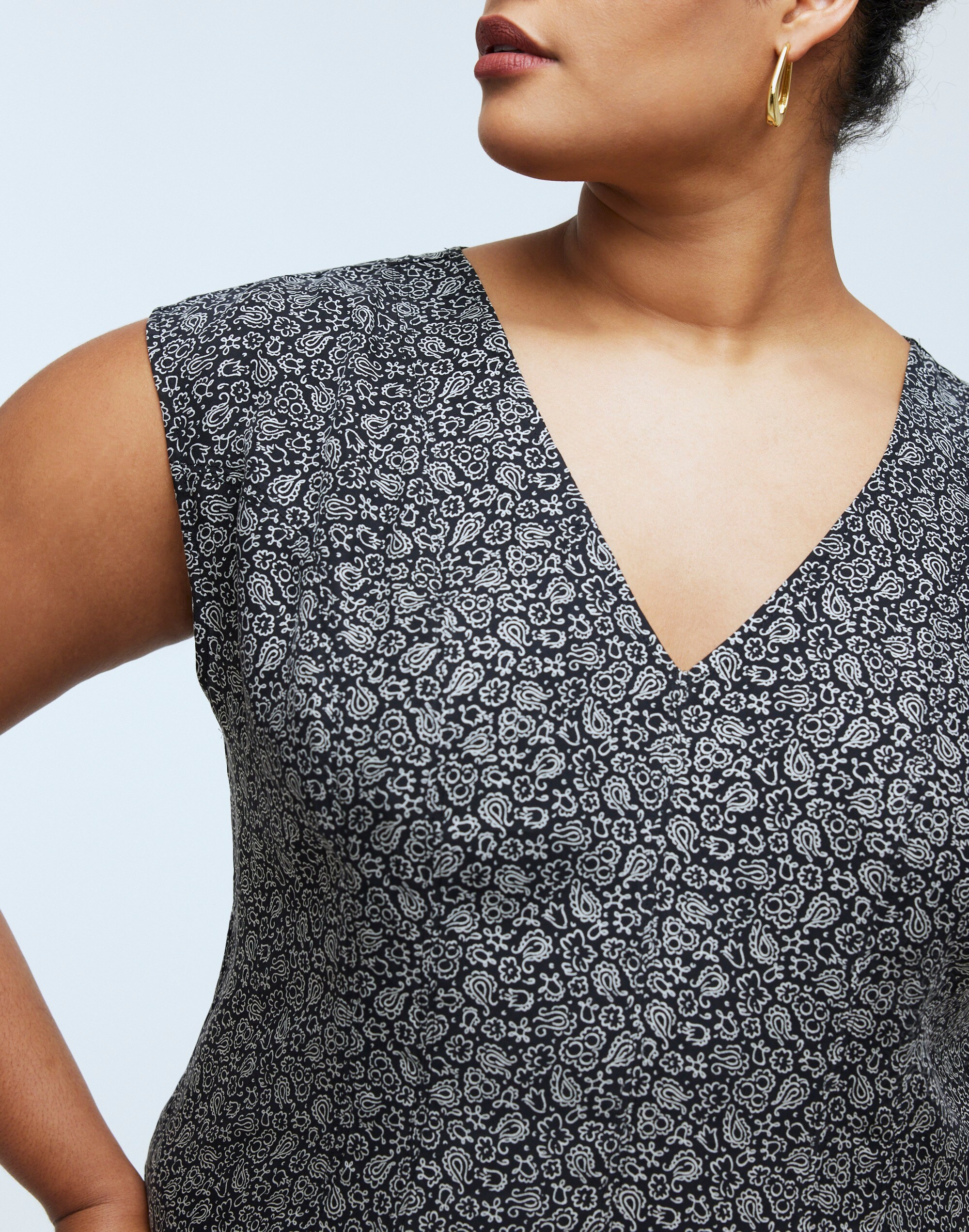 Plus Cap-Sleeve V-Neck Midi Dress in Floral Cupro-Blend