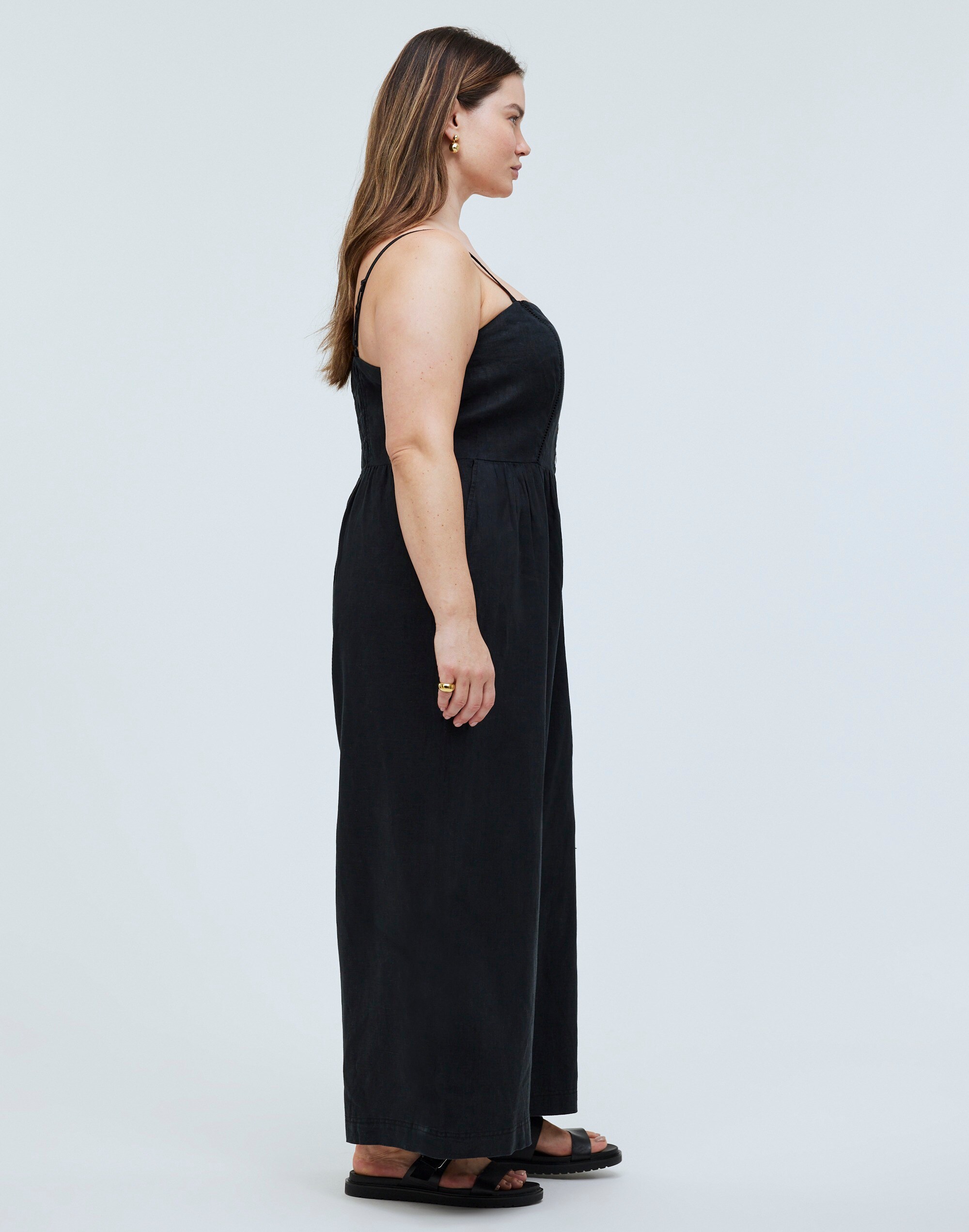 Plus Sleeveless Wide-Leg Jumpsuit in 100% Linen