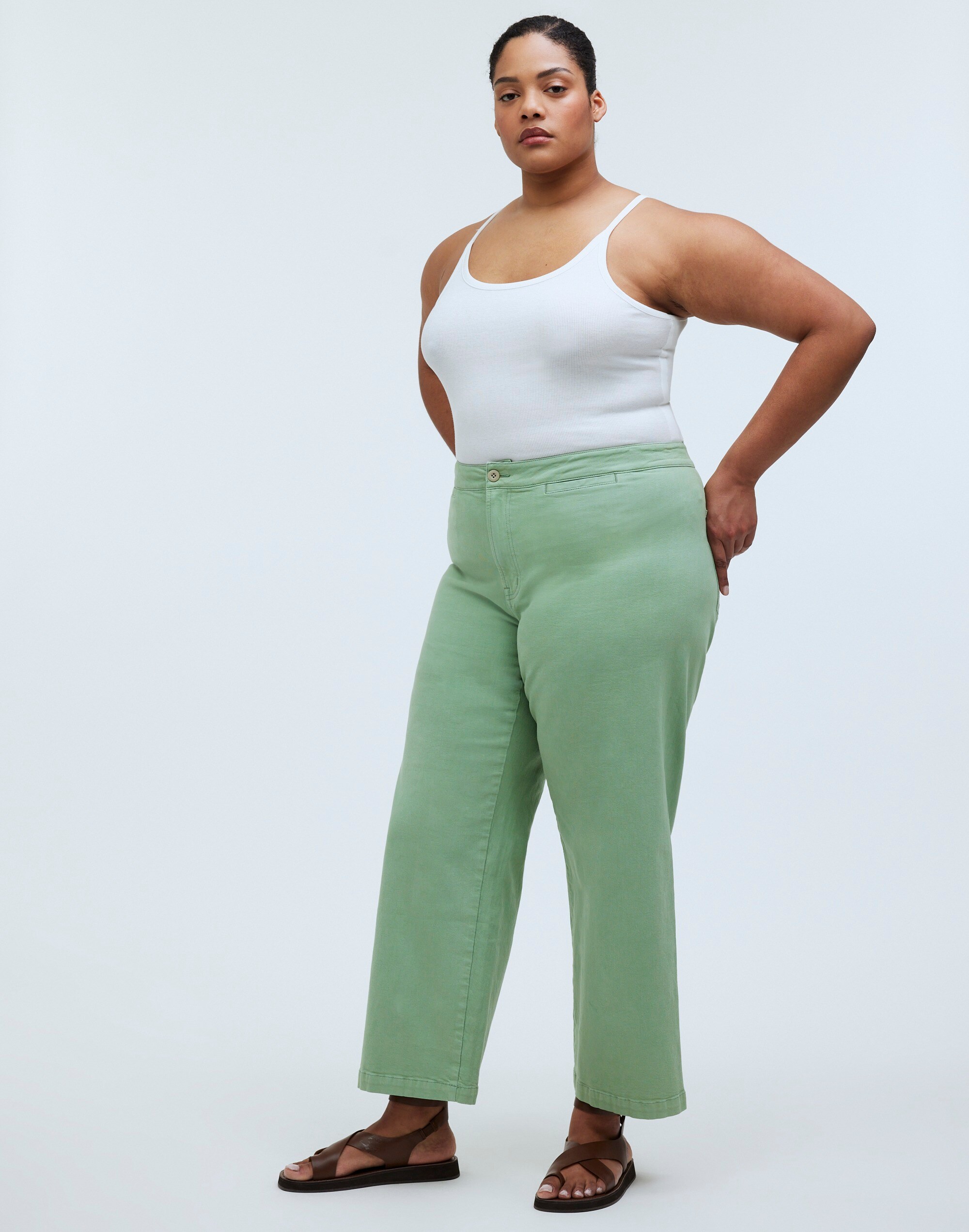 the plus curvy emmett wide-leg crop pant in garment dye: welt pocket edition