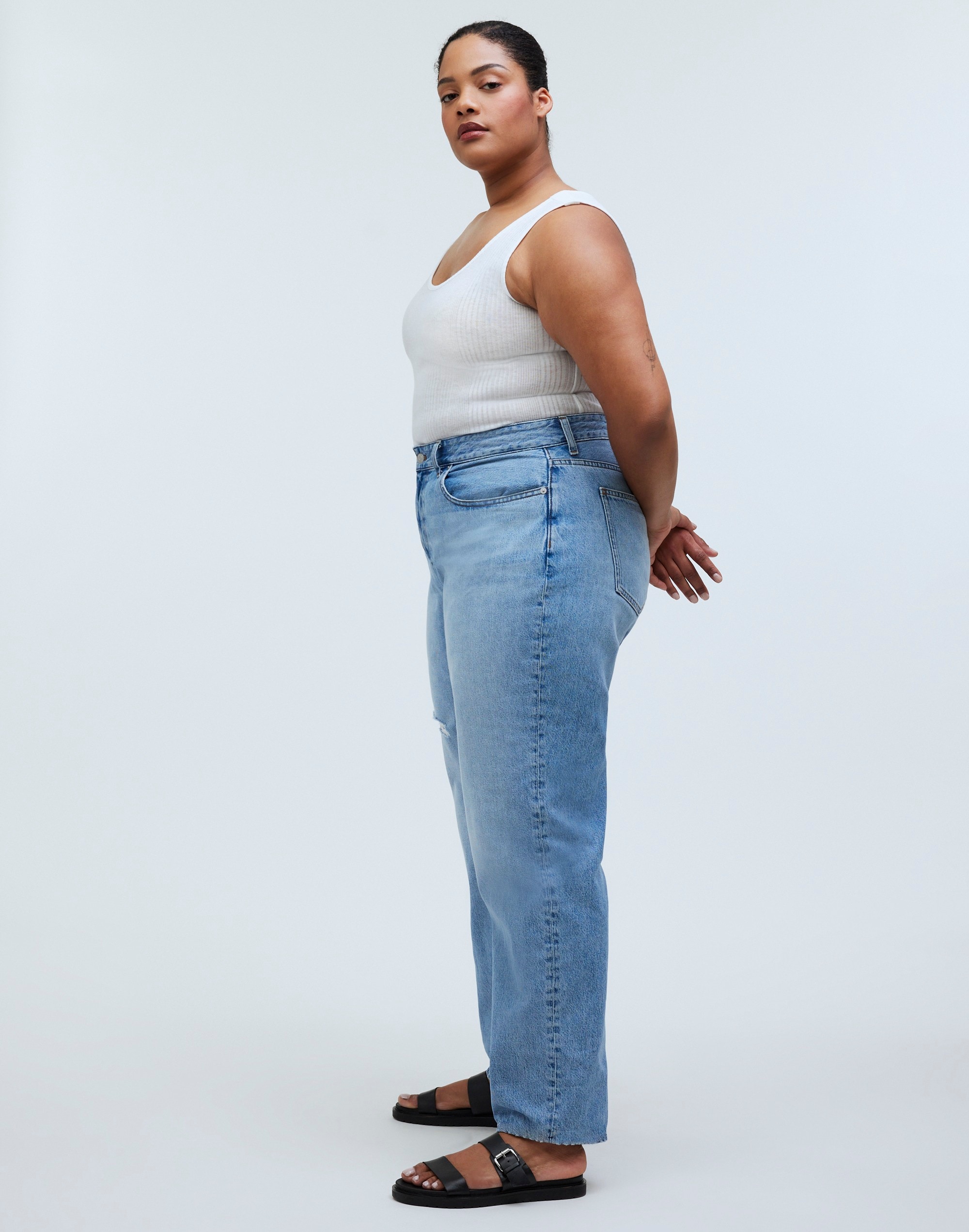 The Plus Curvy '90s Straight Jean