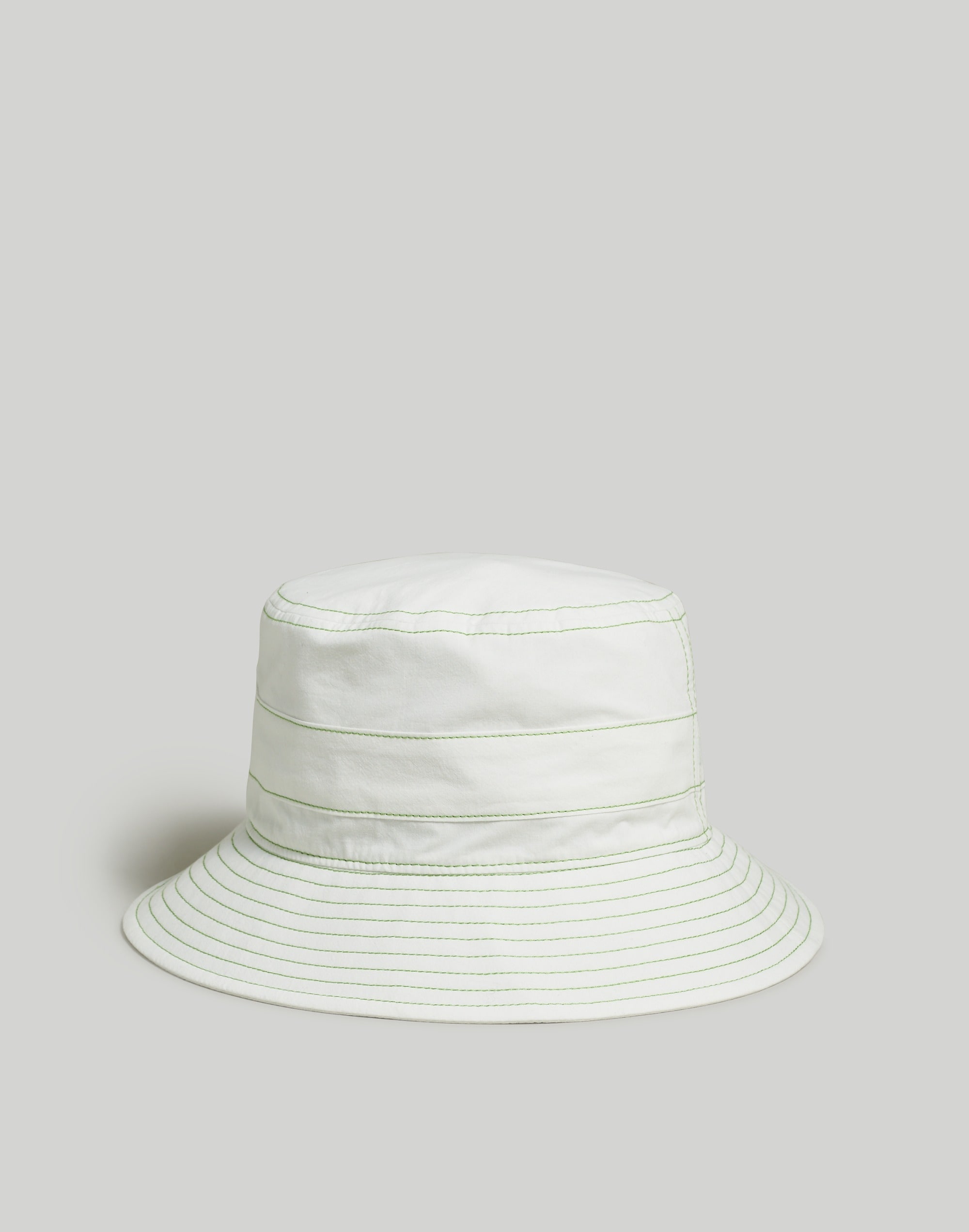 Mw Contrast-stitch Bucket Hat In White