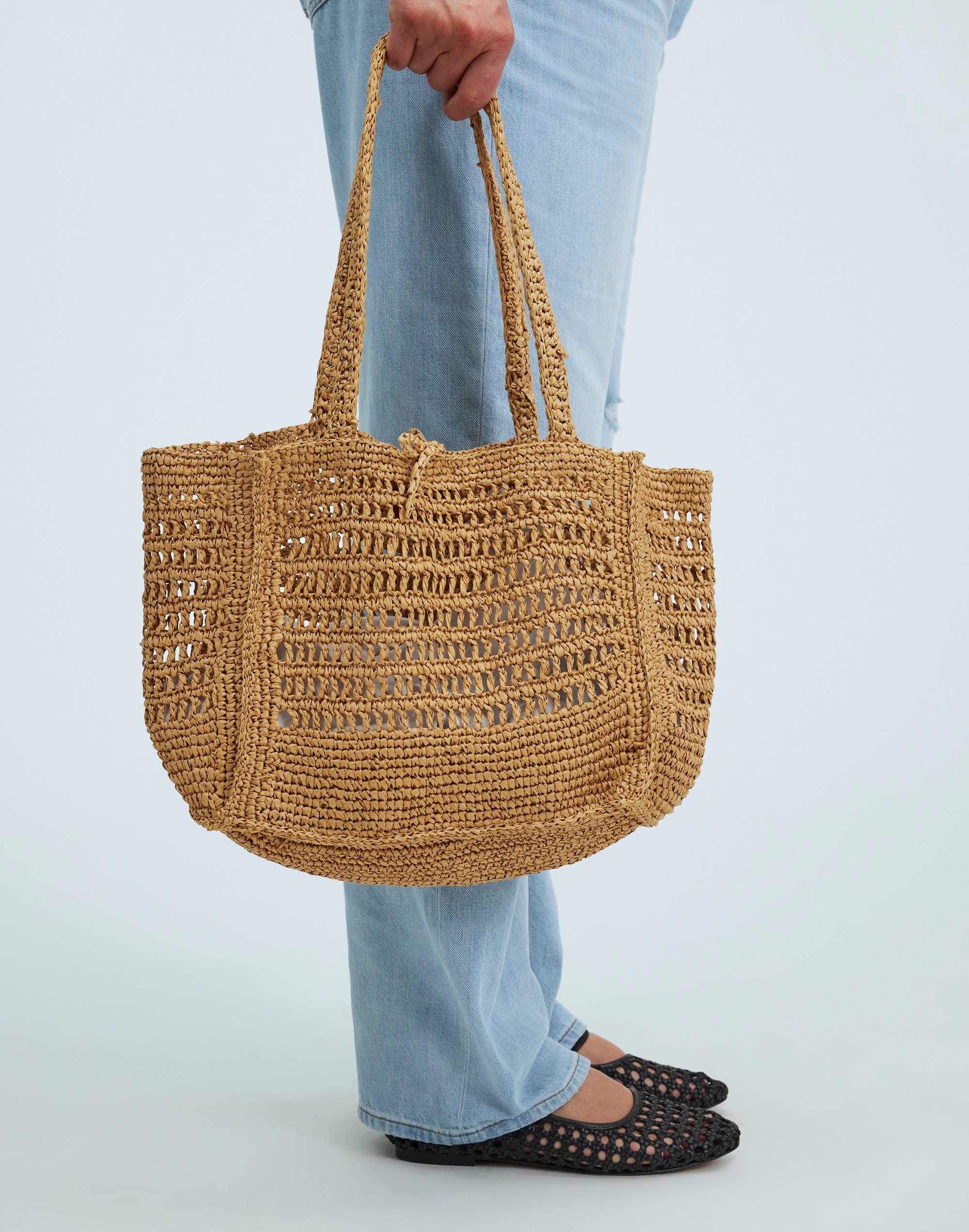 The Open-Crochet Straw Packable Tote