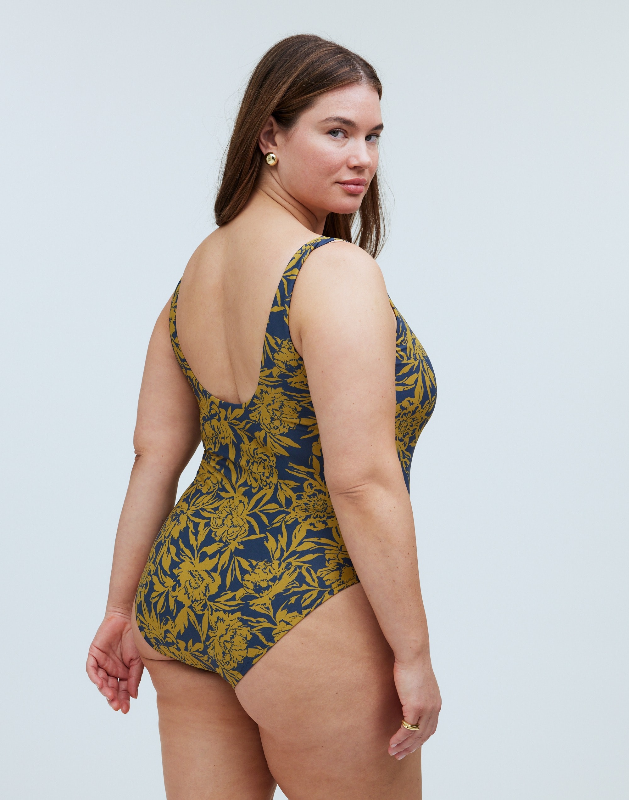 Plus Scoop-Neck One-Piece Swimsuit in Floral