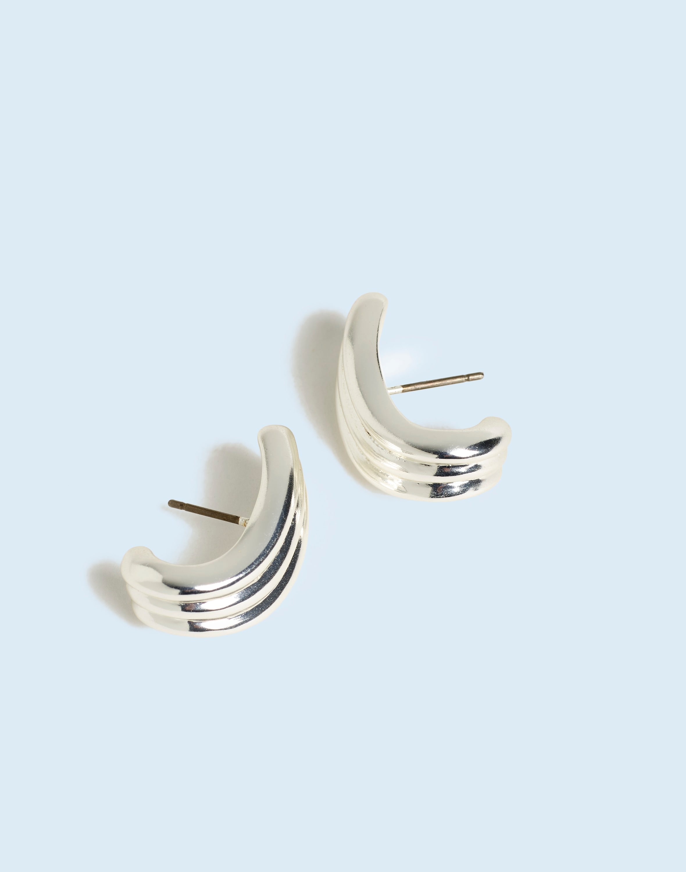 Ribbed Wavy Statement Earrings