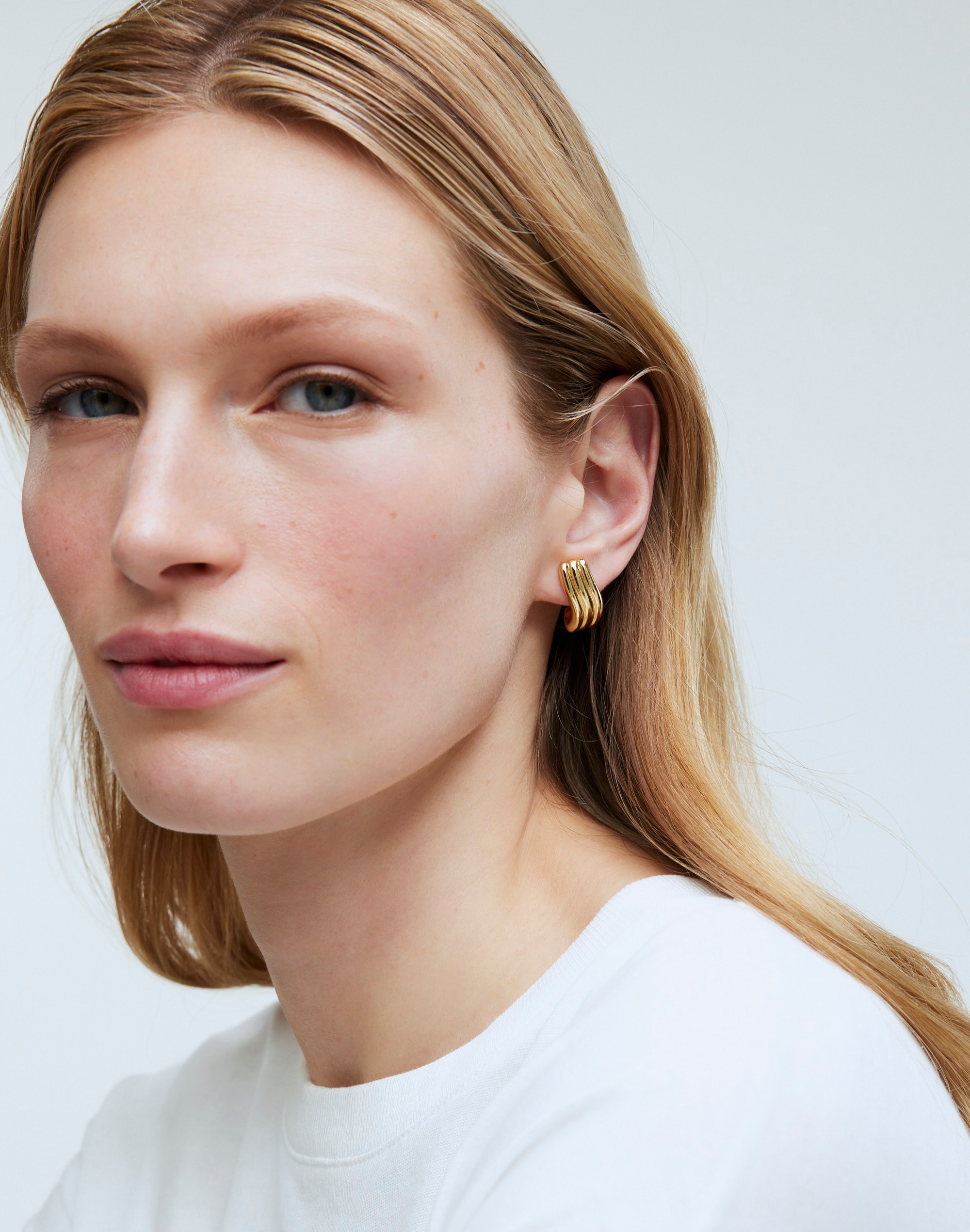 Ribbed Wavy Statement Earrings