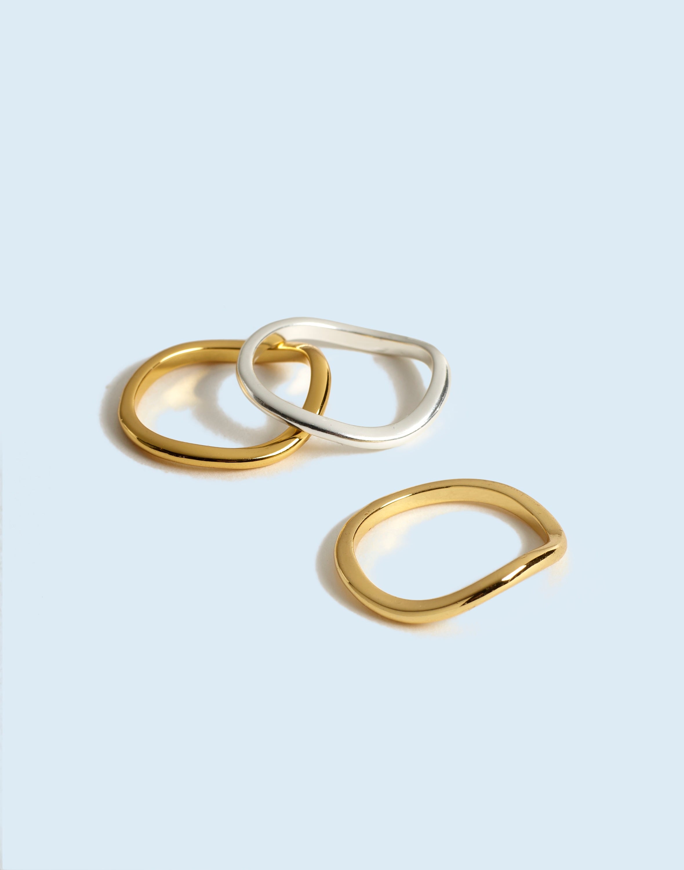Mw Wavy Stacking Ring Set In Pale Gold