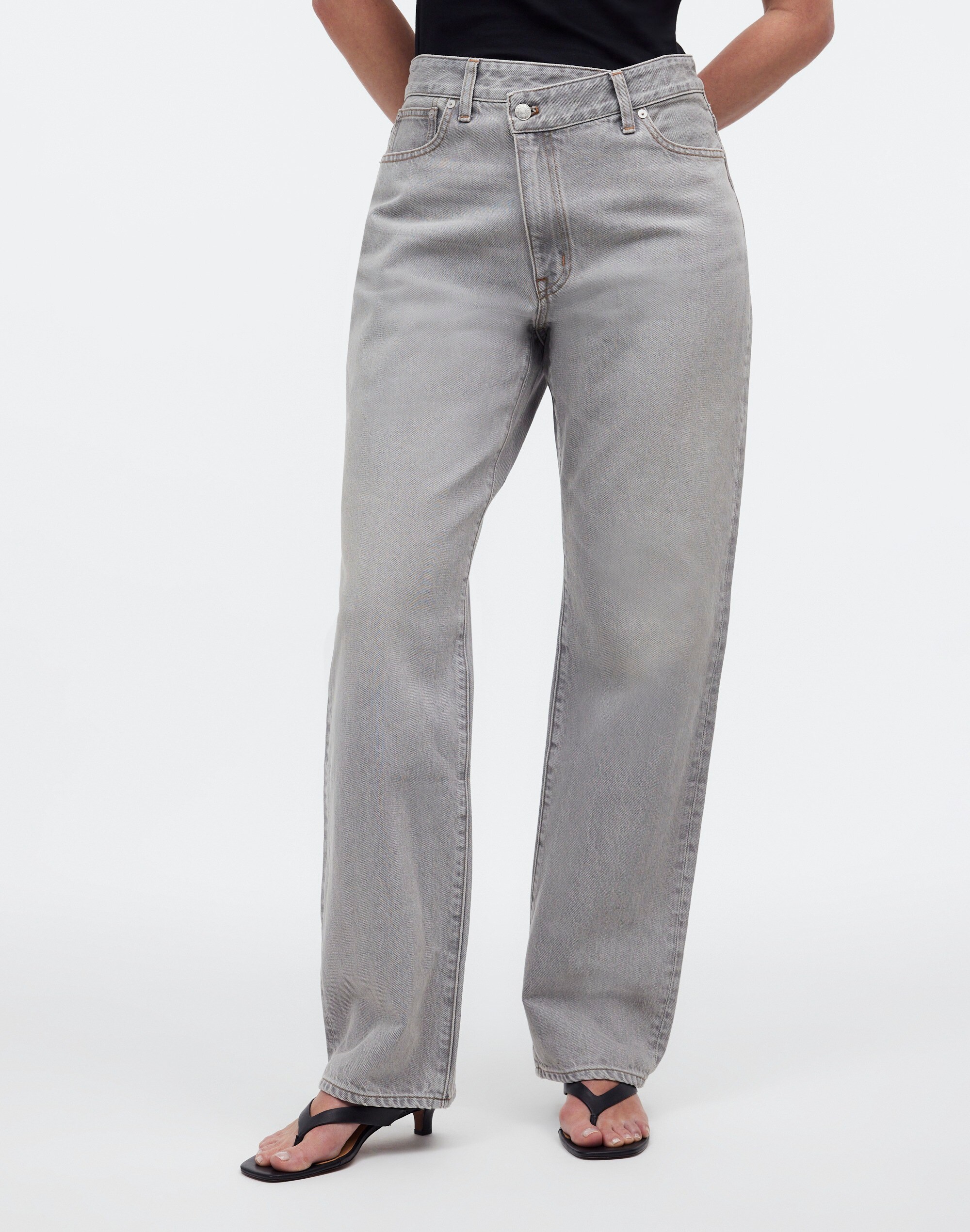 The Curvy '90s Straight Jean