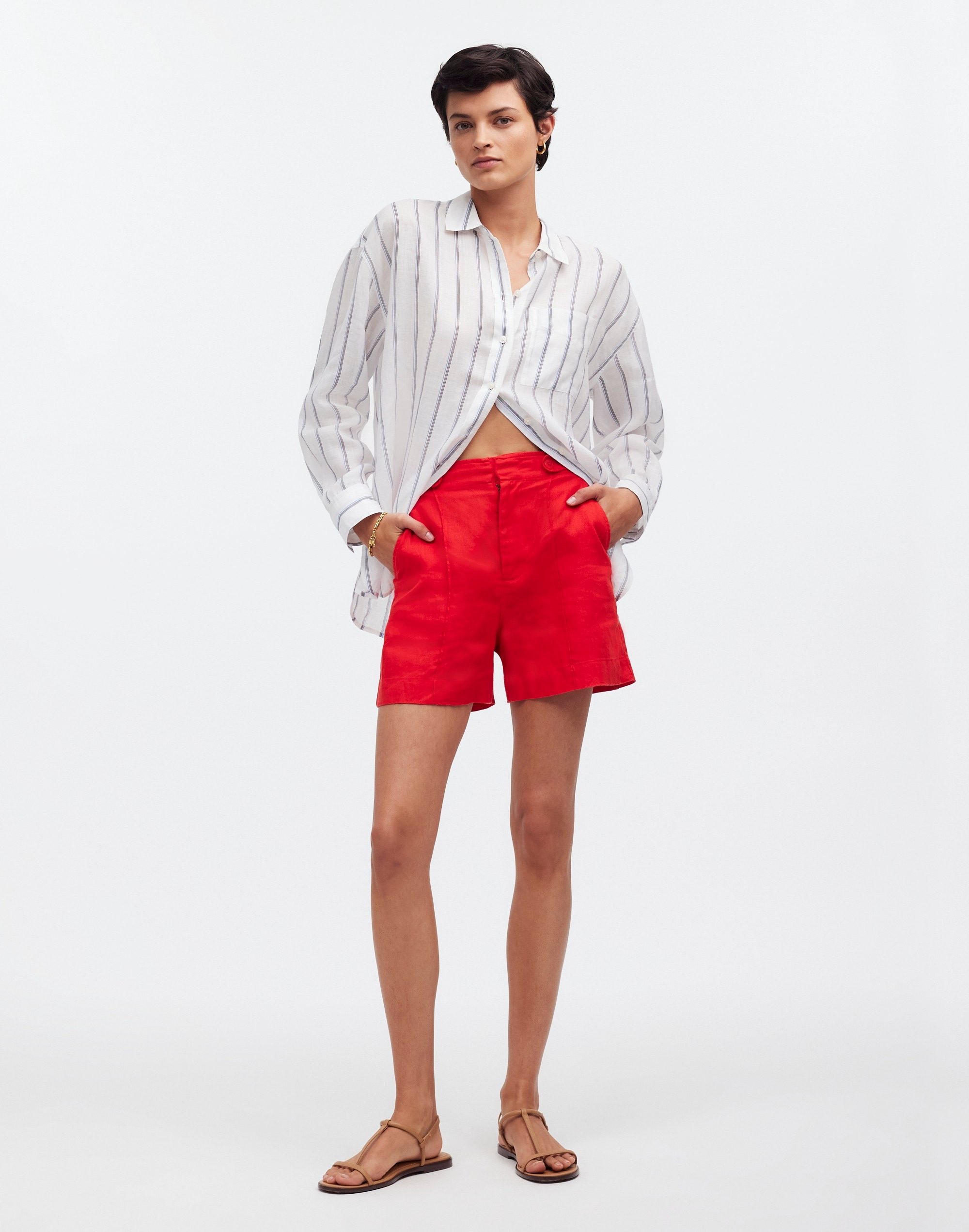 Mw Clean Button-tab Shorts In Red