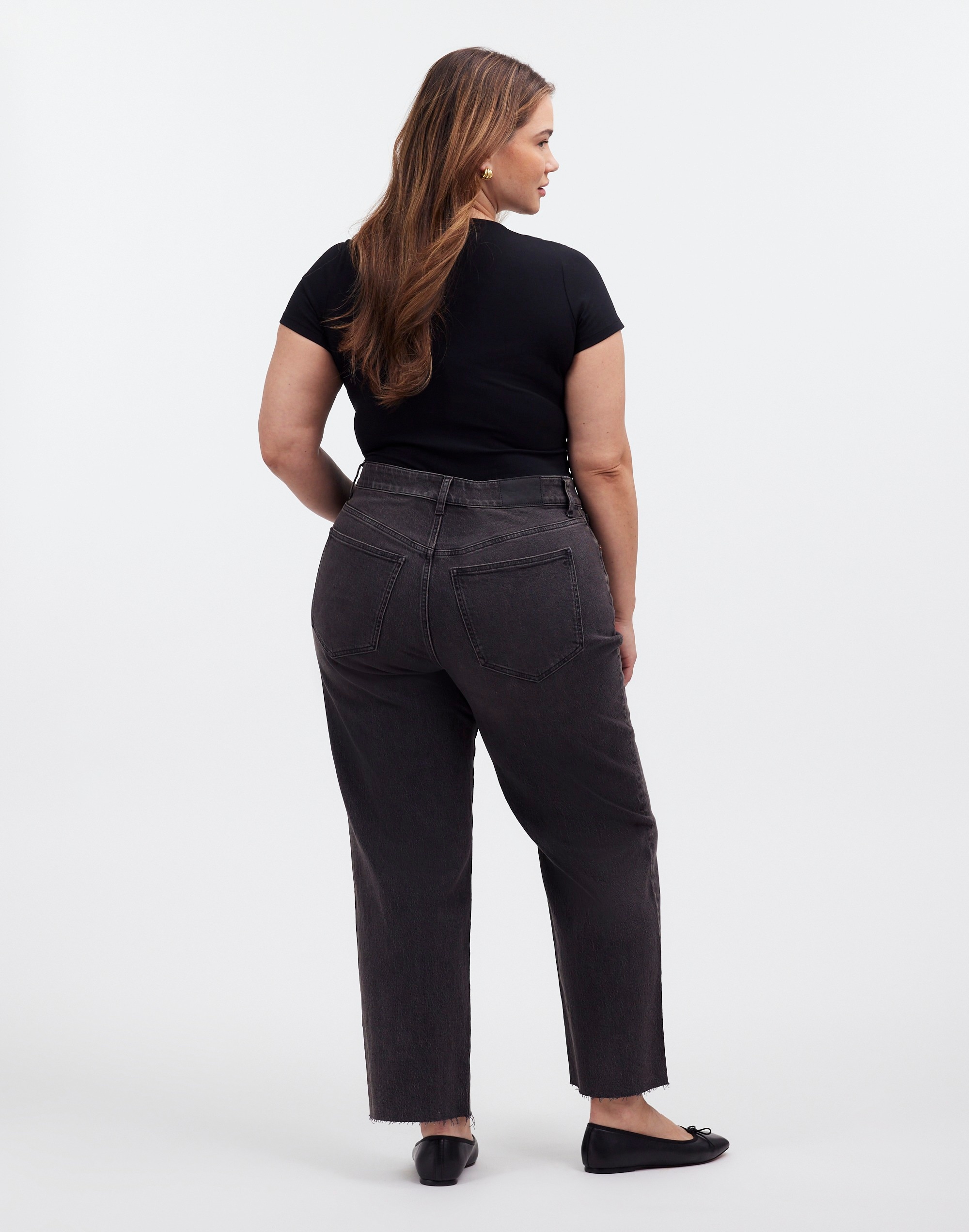 The Plus '90s Straight Crop Jean in Washed Black