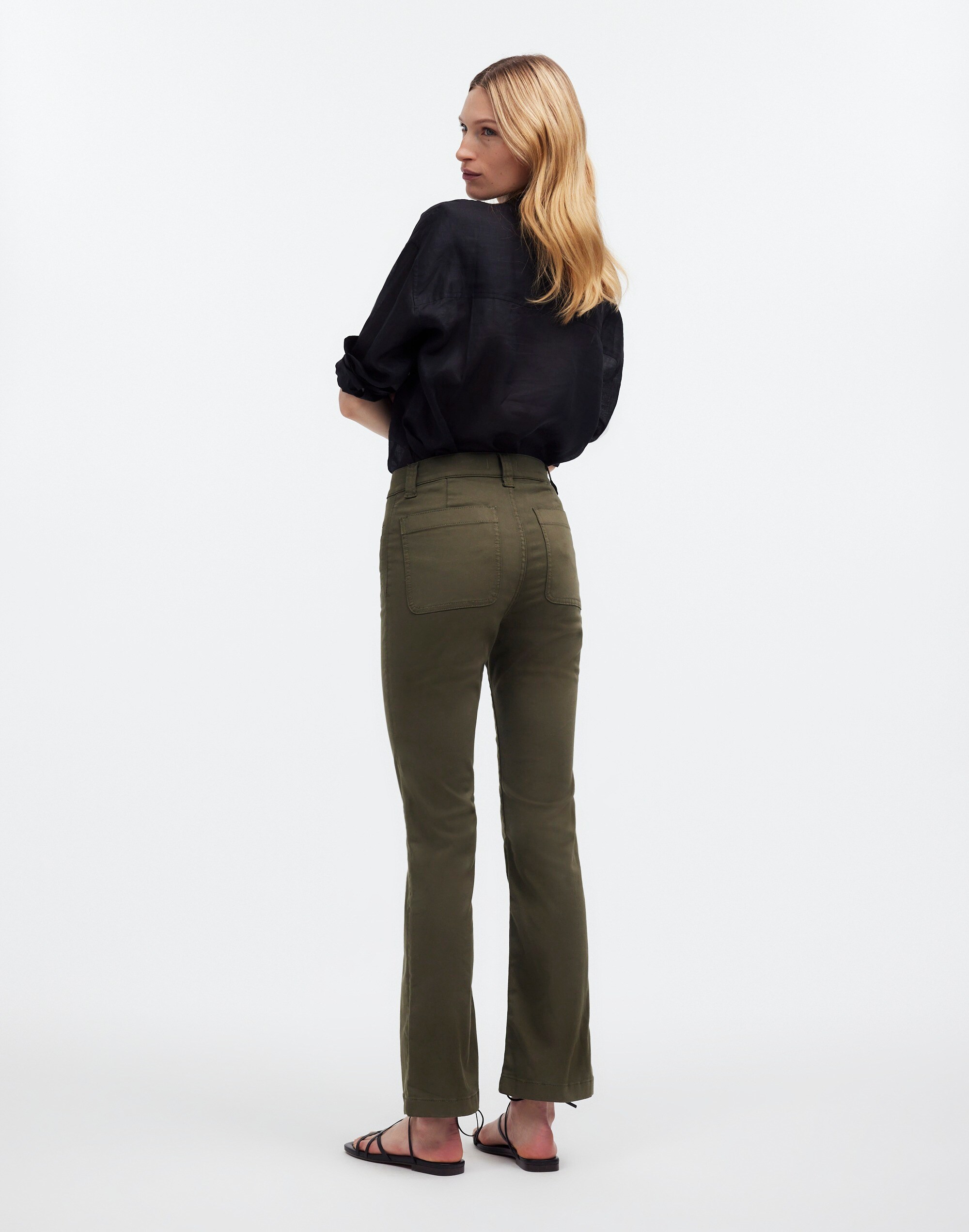 Kick Out Crop Pants in Garment-Dyed Sateen