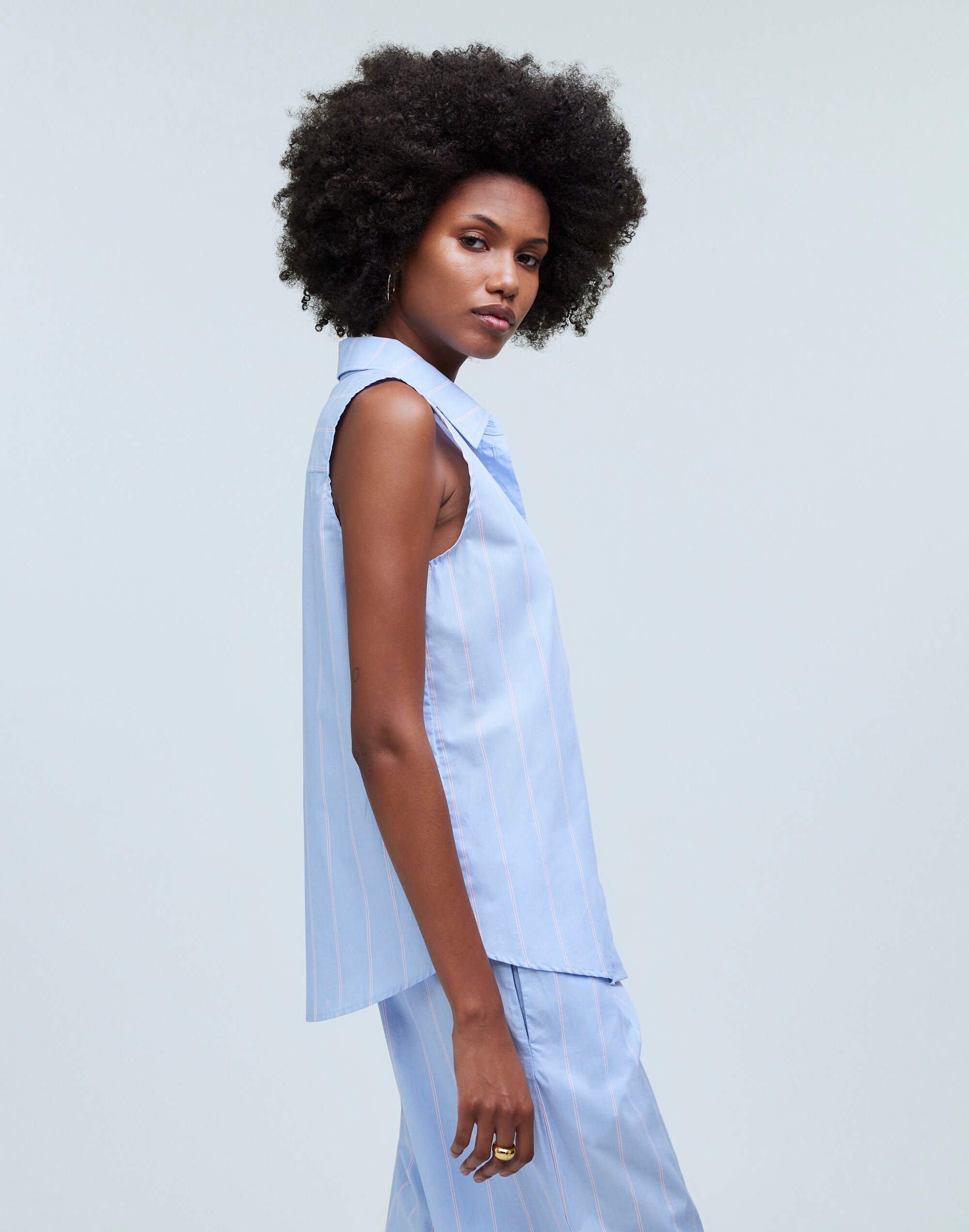 Donni Pop Sleeveless Shirt