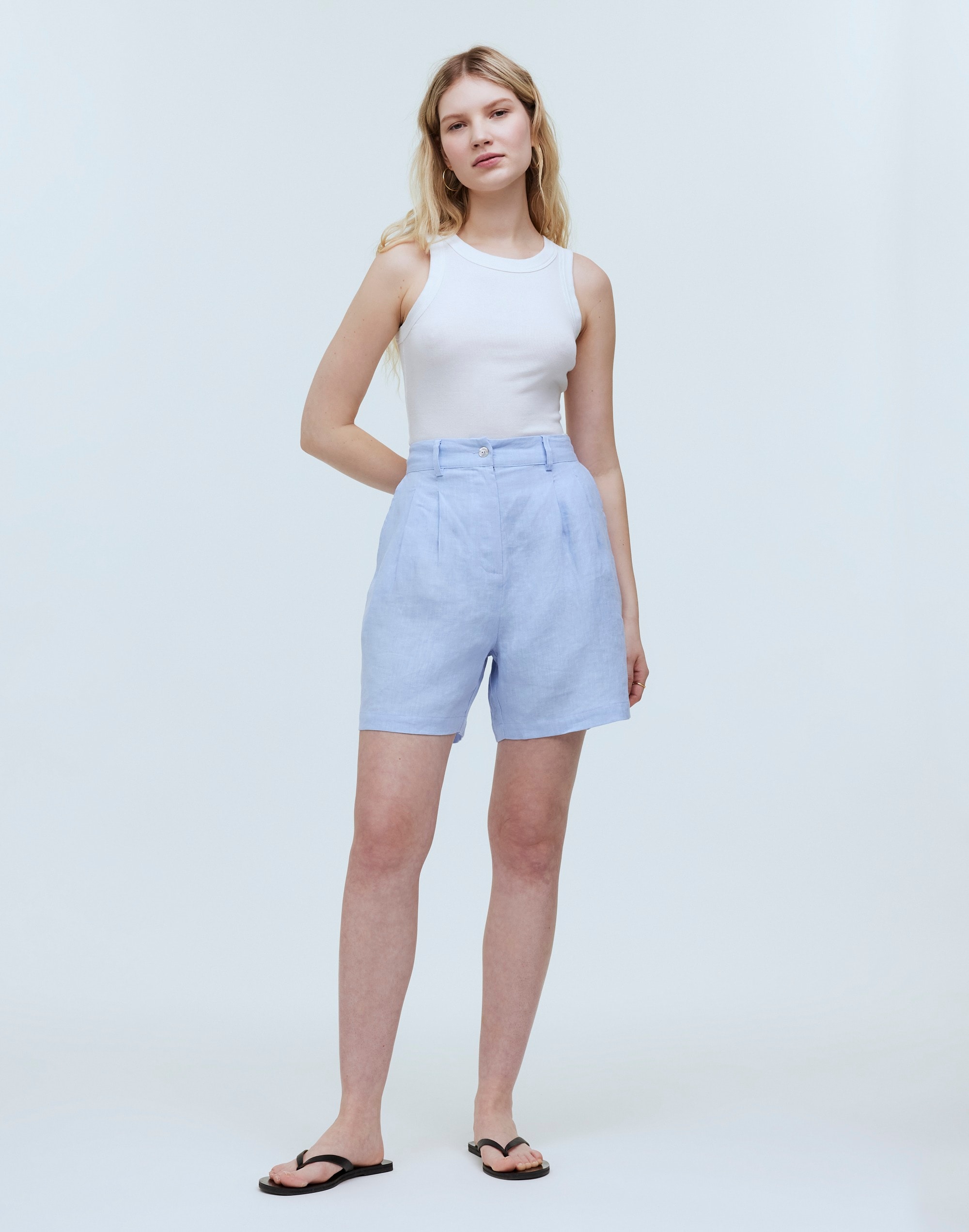 Donni Linen Pleated Shorts