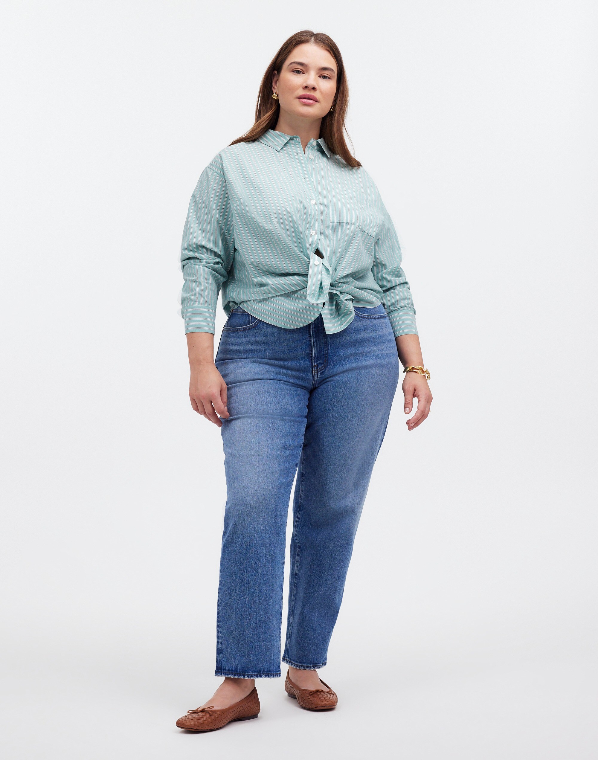 The Plus Oversized Shirt in Striped Signature Poplin