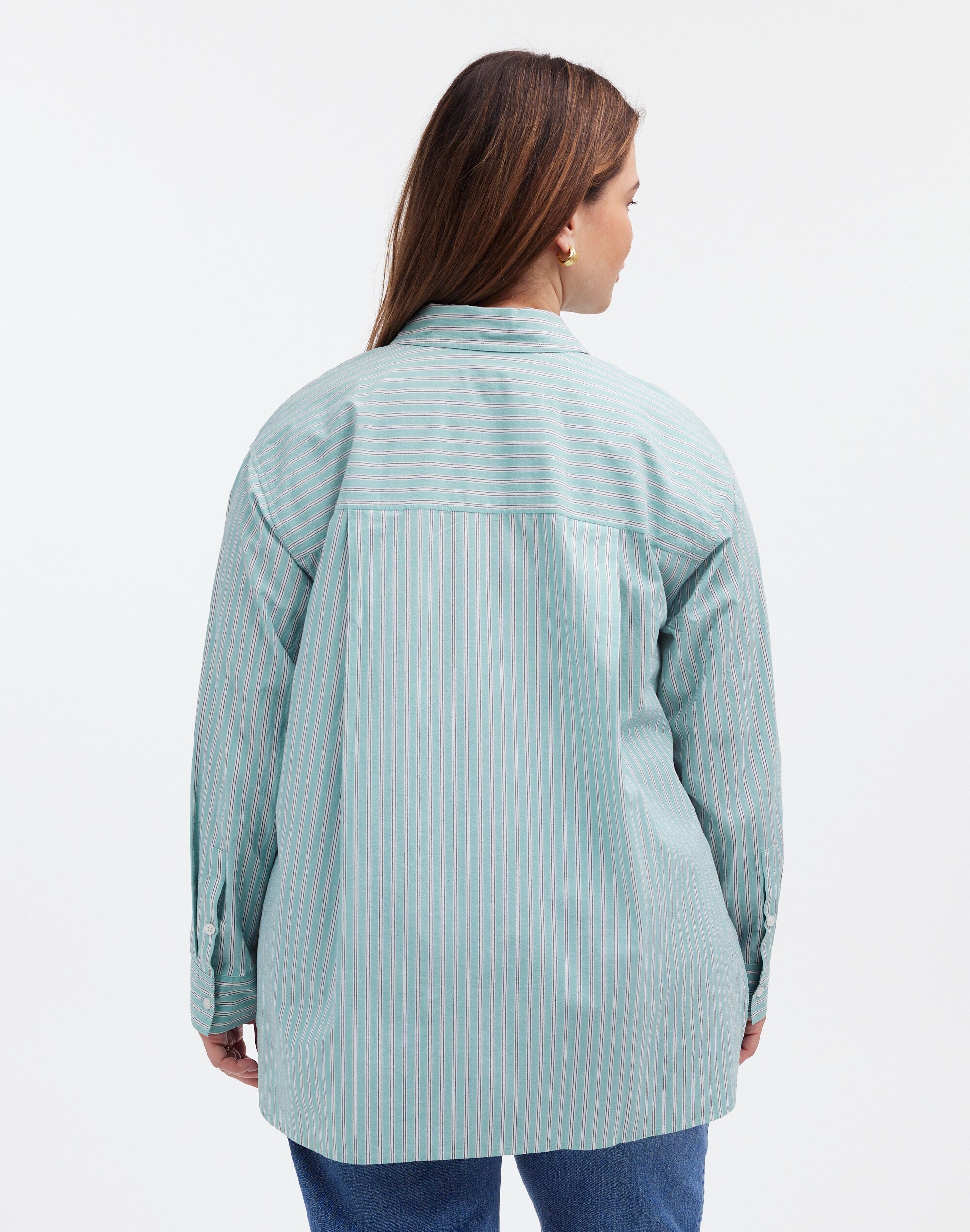 The Plus Oversized Shirt in Striped Signature Poplin