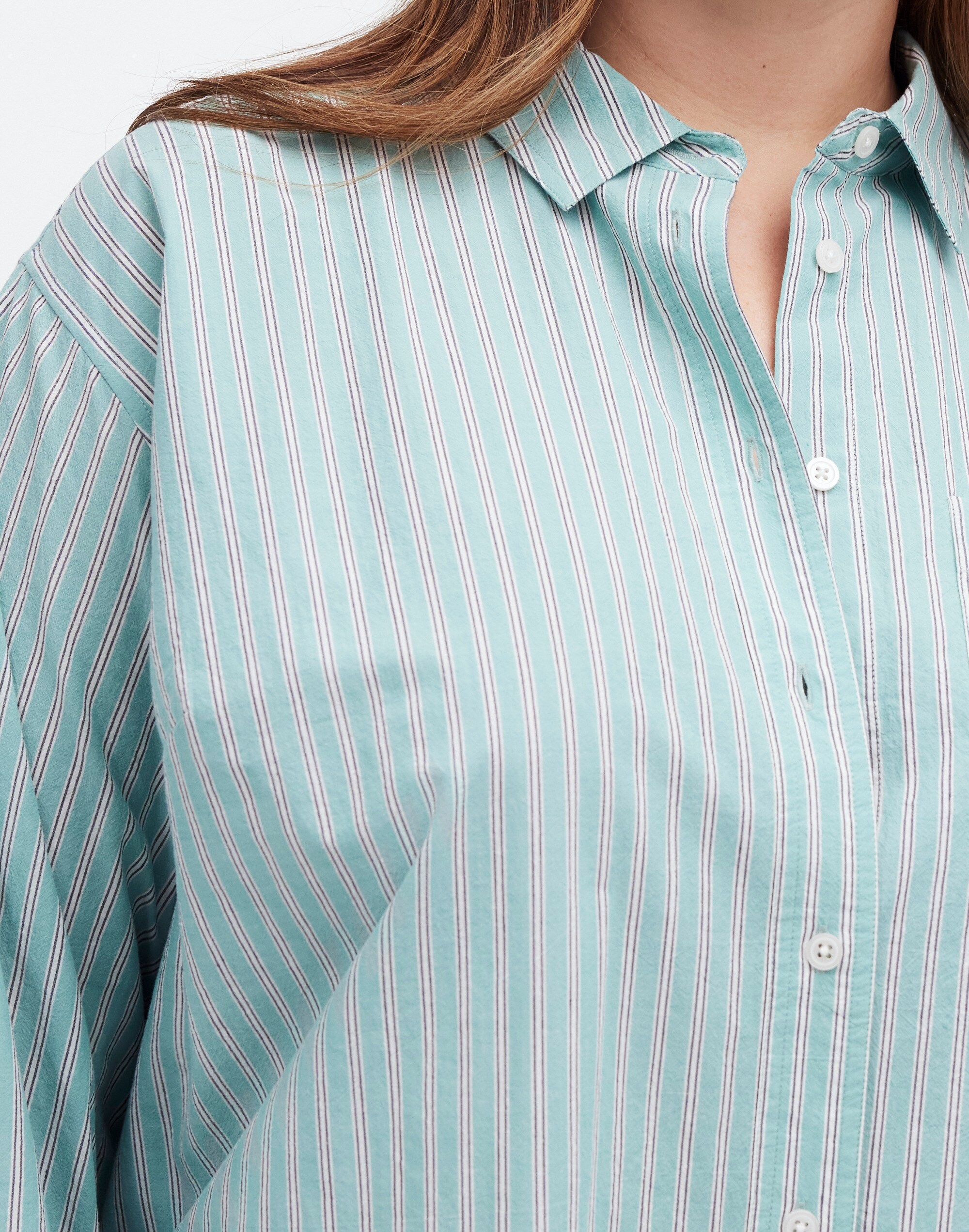 The Plus Oversized Shirt in Striped Signature Poplin