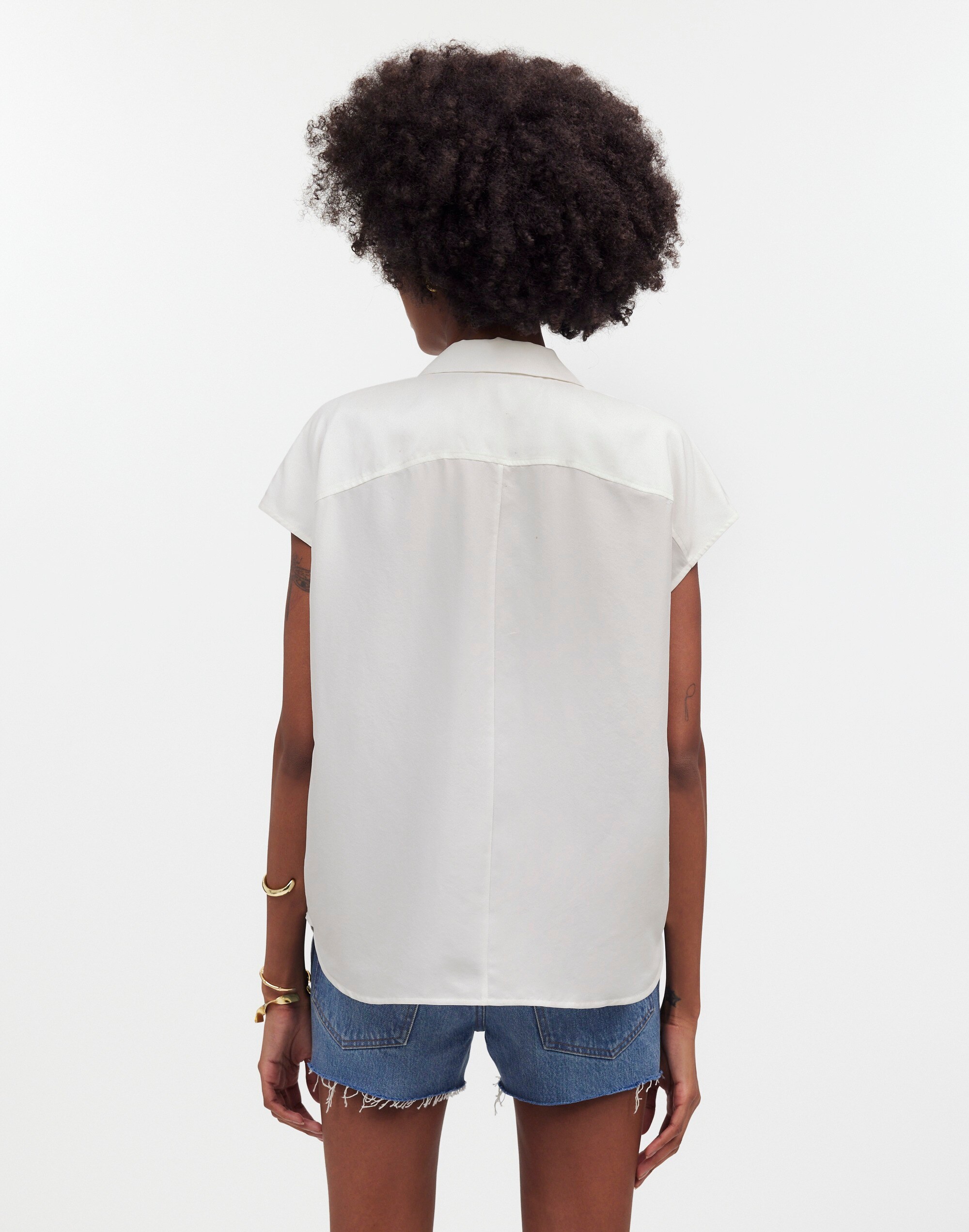 Silk Drapey Patch-Pocket Sleeveless Shirt in lighthouse image 4