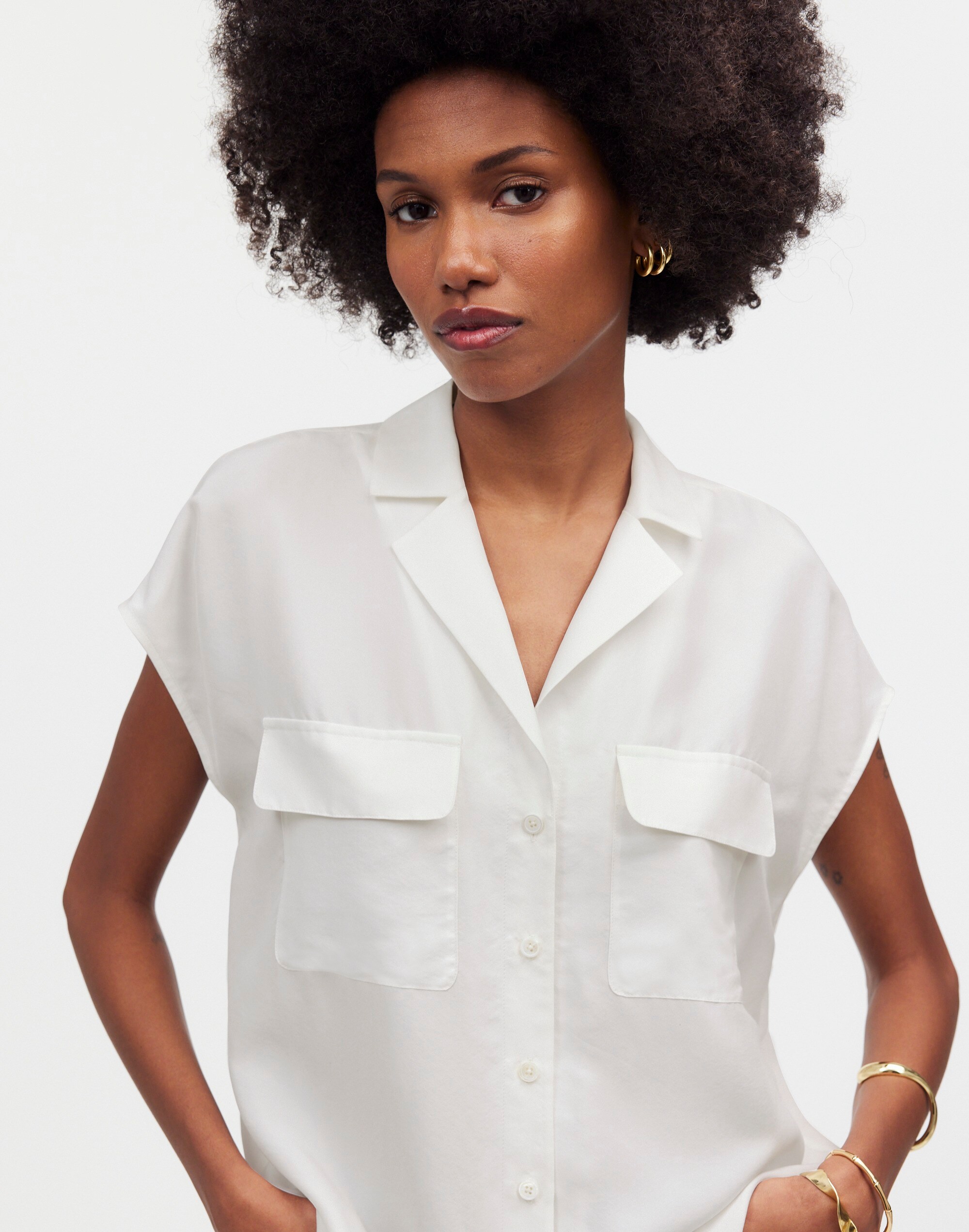 Silk Drapey Patch-Pocket Sleeveless Shirt in lighthouse image 5
