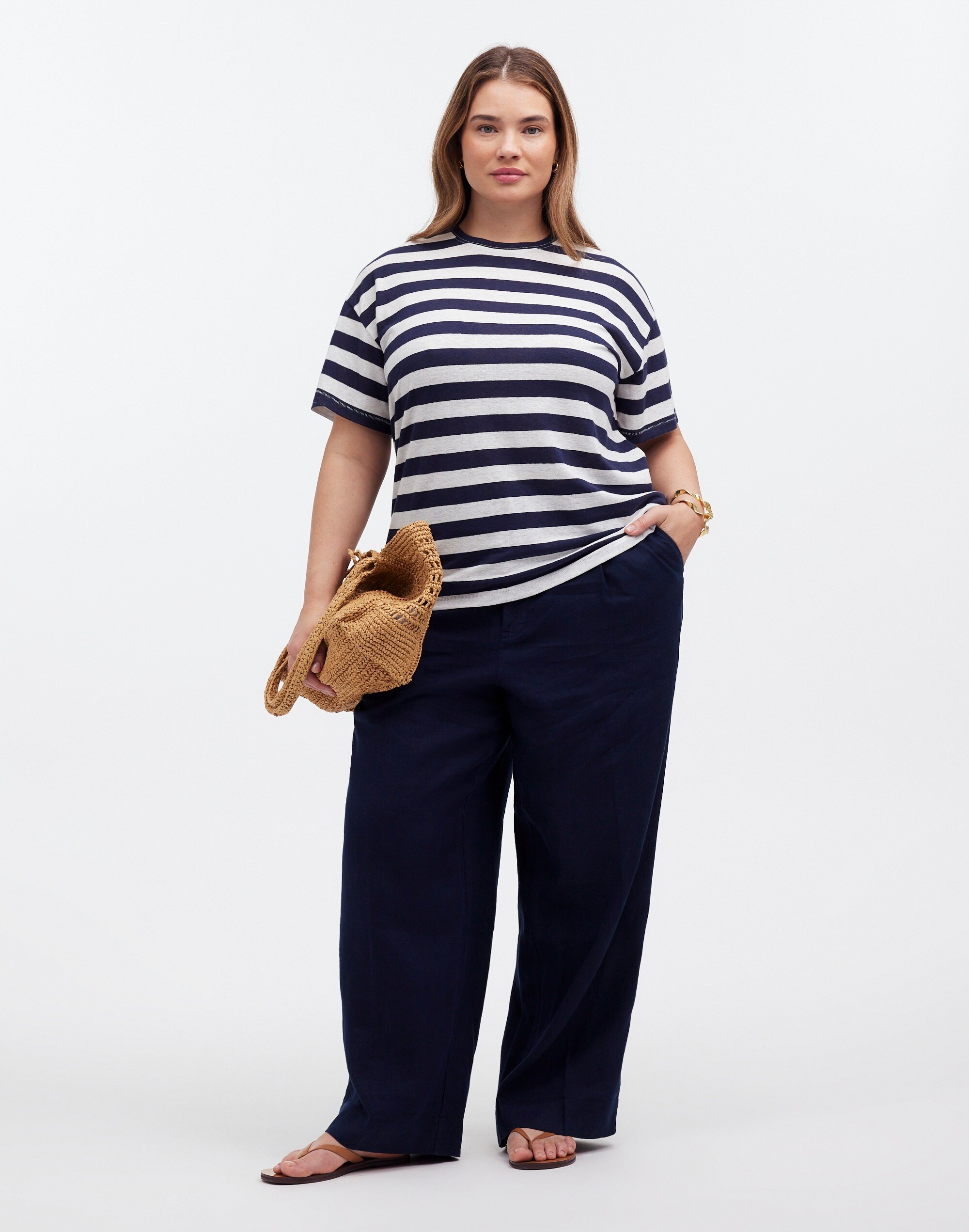 Plus Linen-Blend Crewneck Oversized Tee