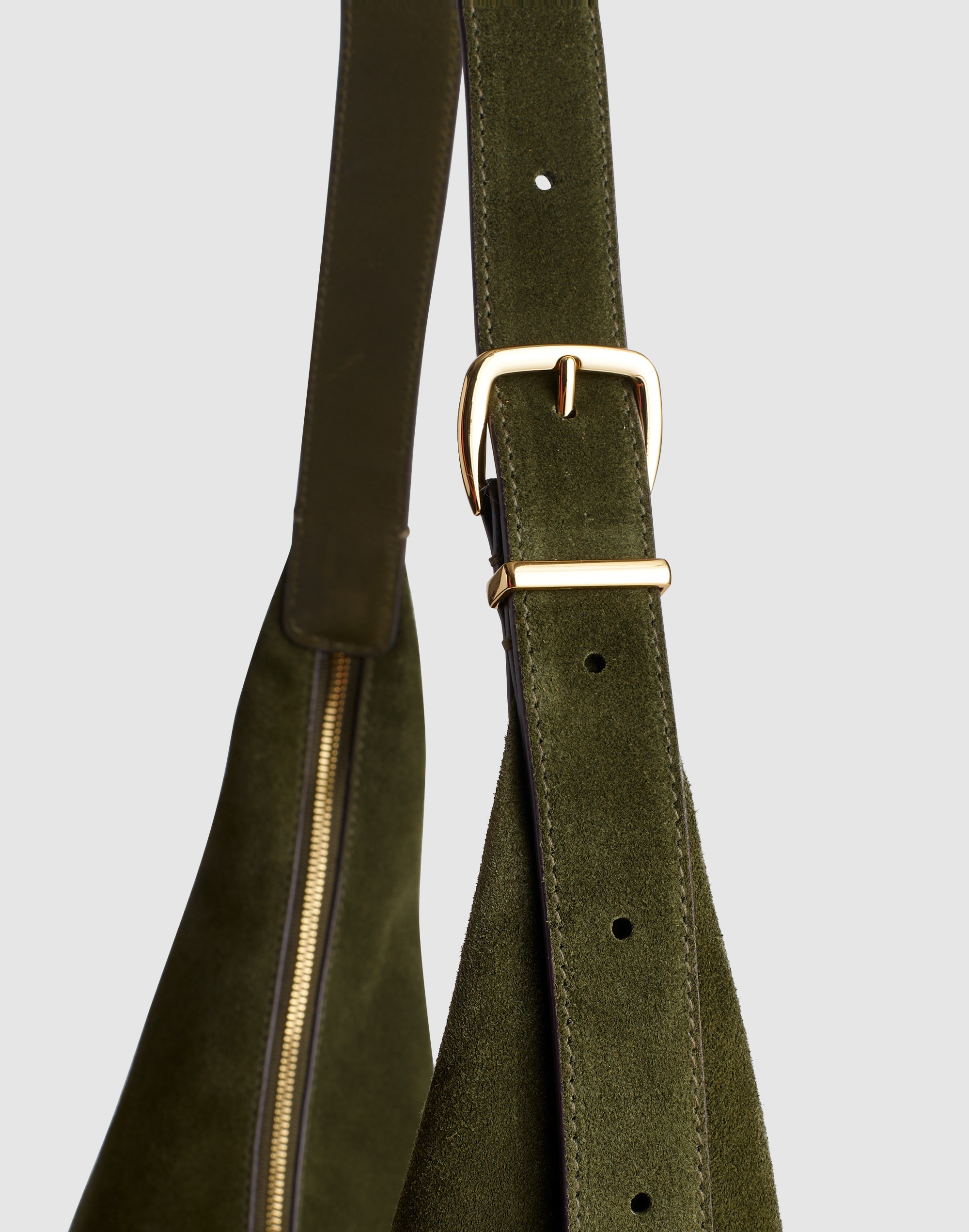 The Essential Curve Shoulder Bag