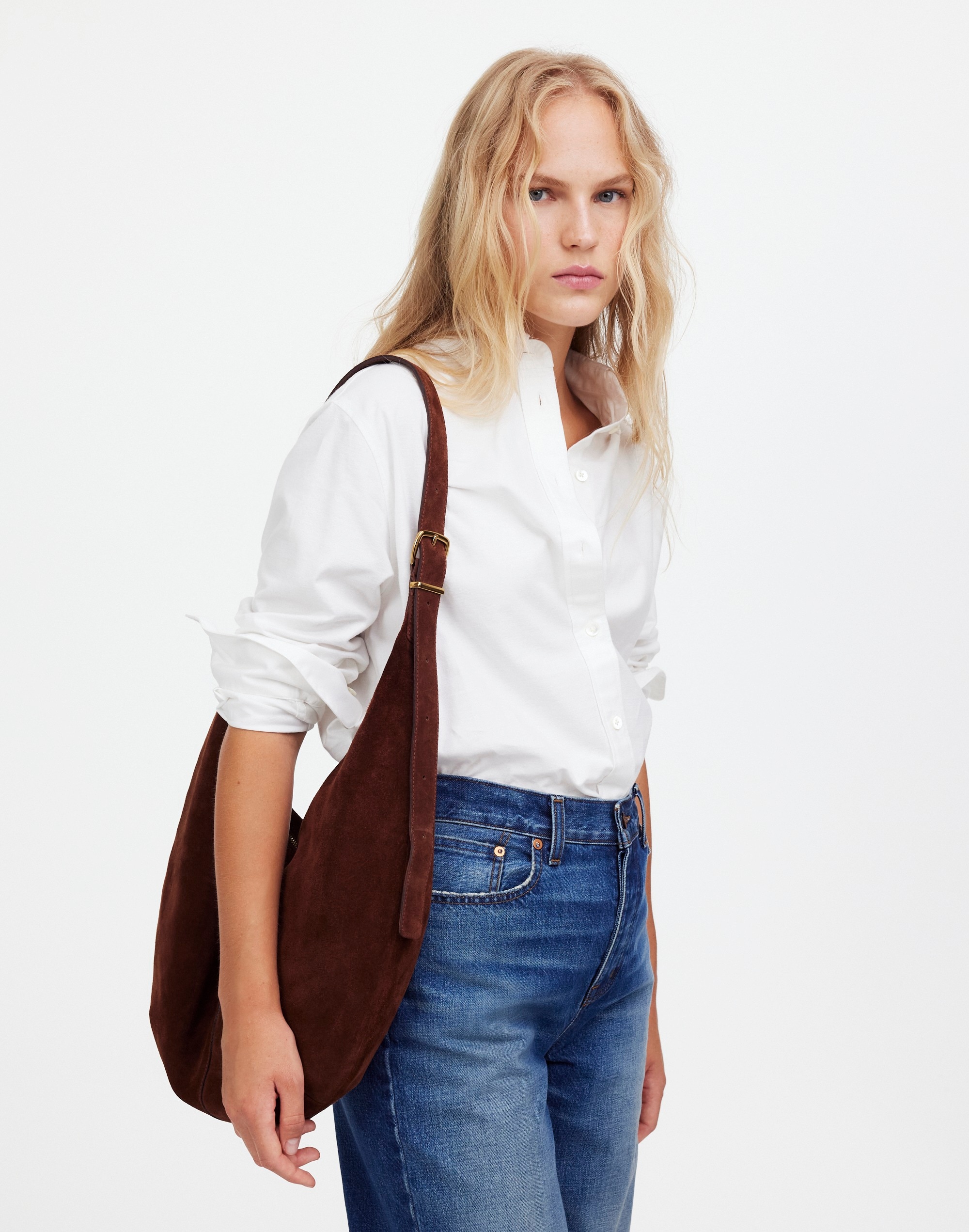 The Essential Curve Shoulder Bag
