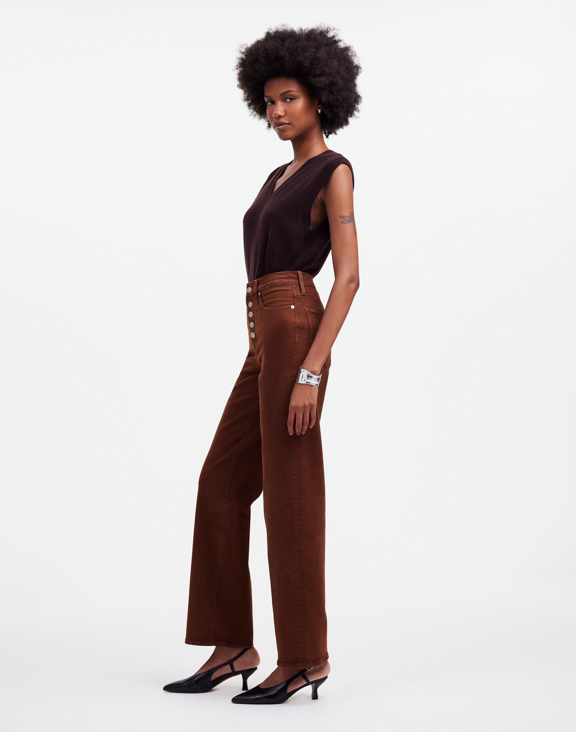 The Perfect Vintage Wide-Leg Jean in Dark Coffee: Button-Front Edition