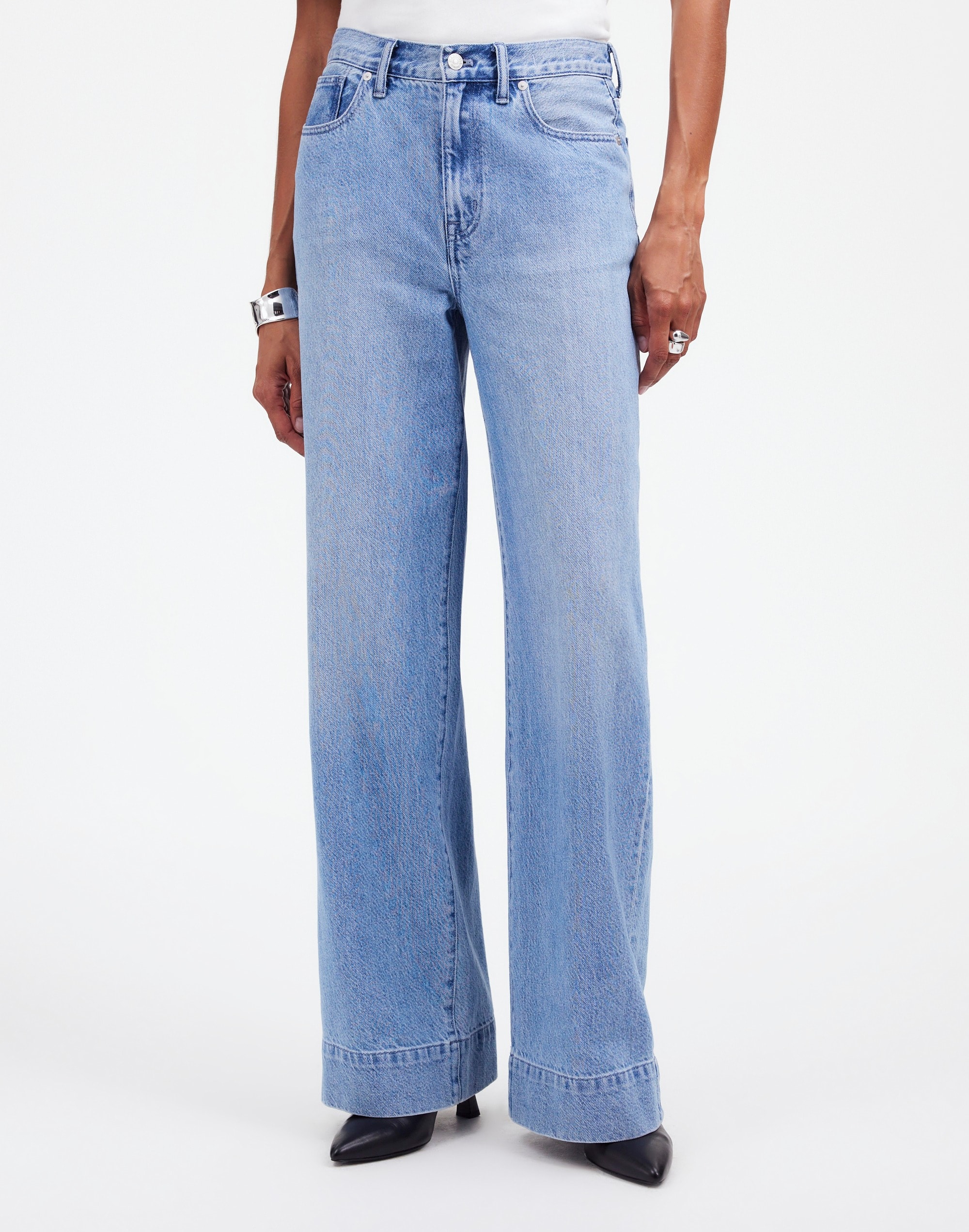 Superwide-Leg Jeans in Lintz Wash