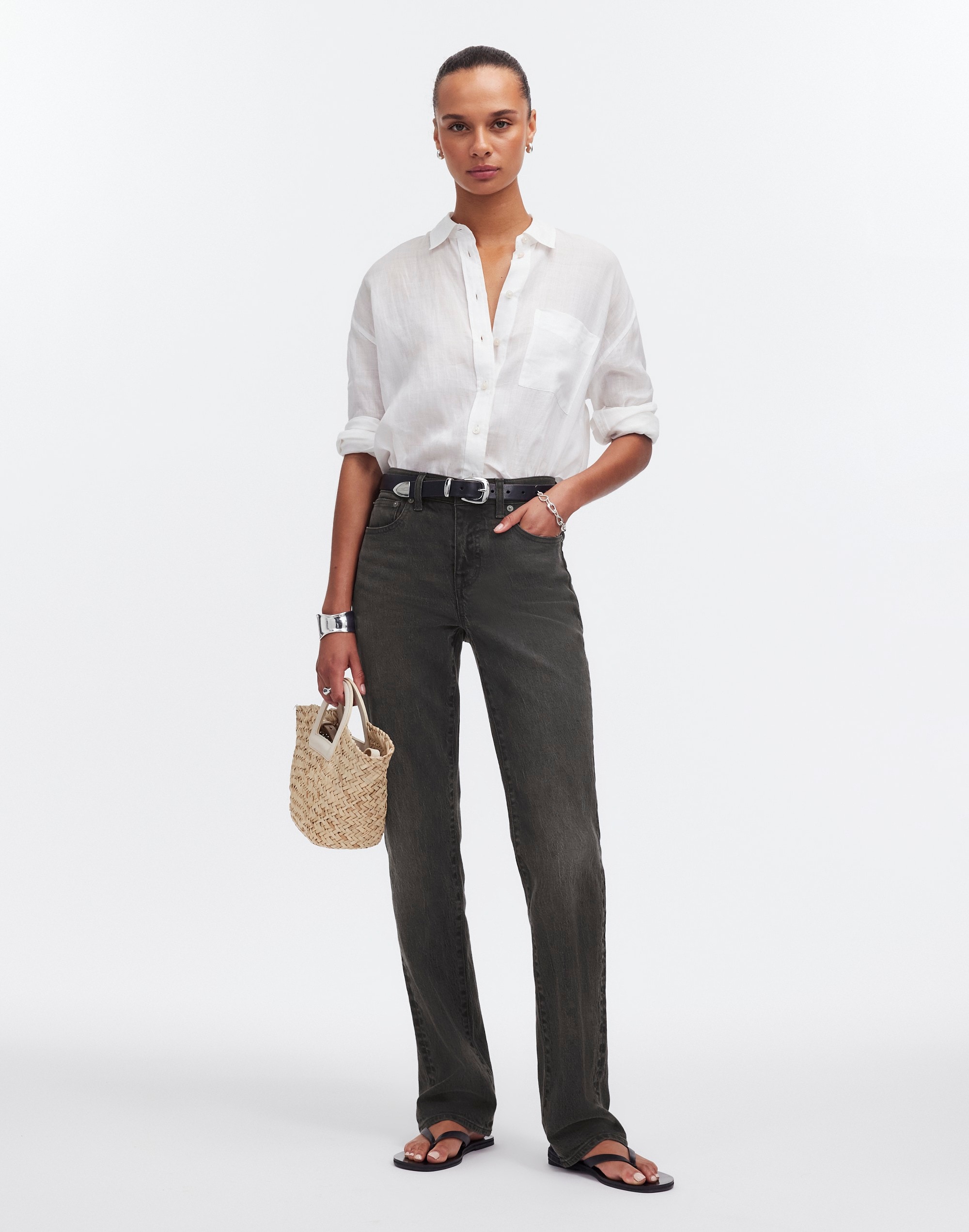 The Petite '90s Straight Mid-Rise Jean in Landale Wash in landale wash image 1