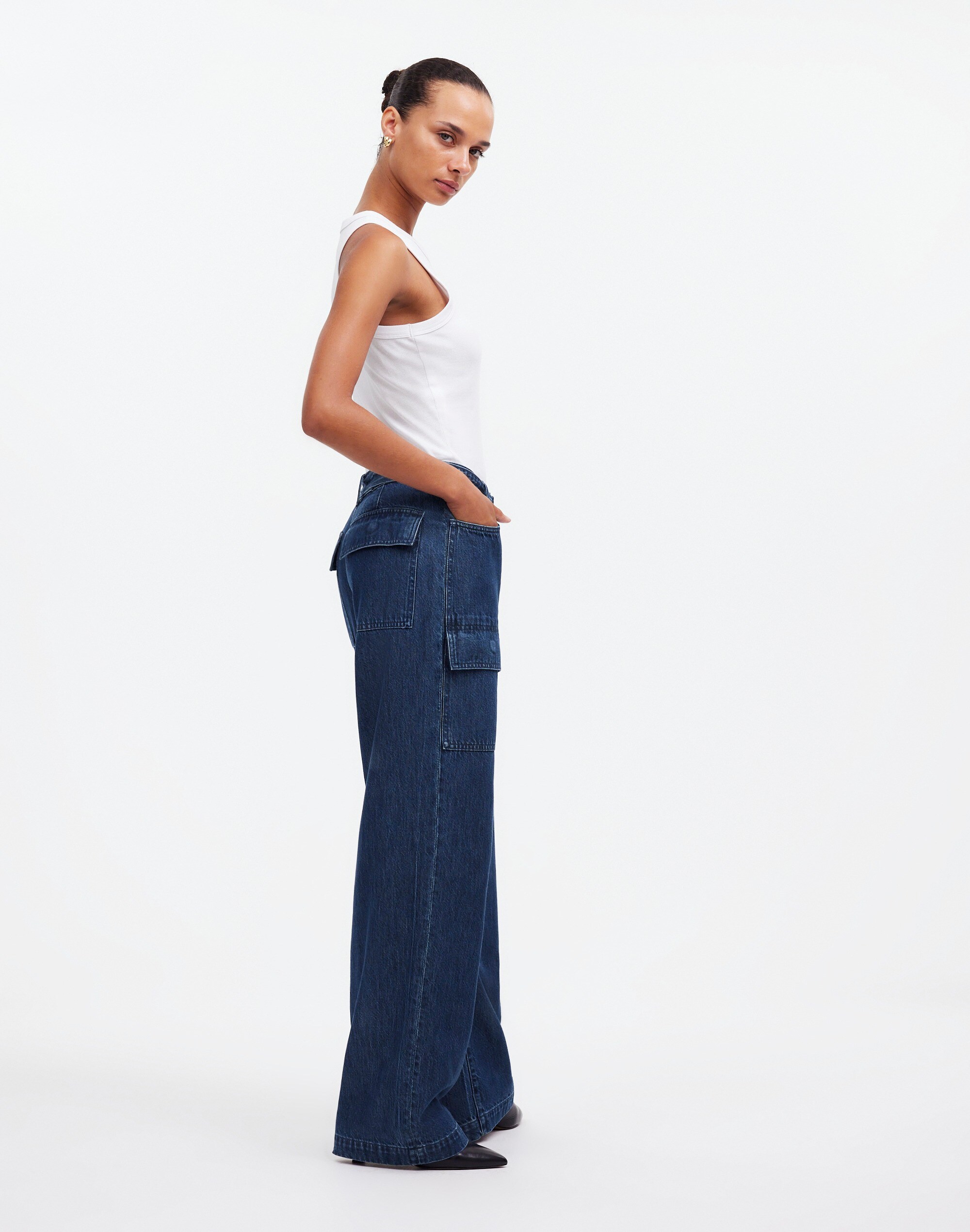 Belted Wide-Leg Cargo jeans in Marlberry Wash: Airy Denim Edition