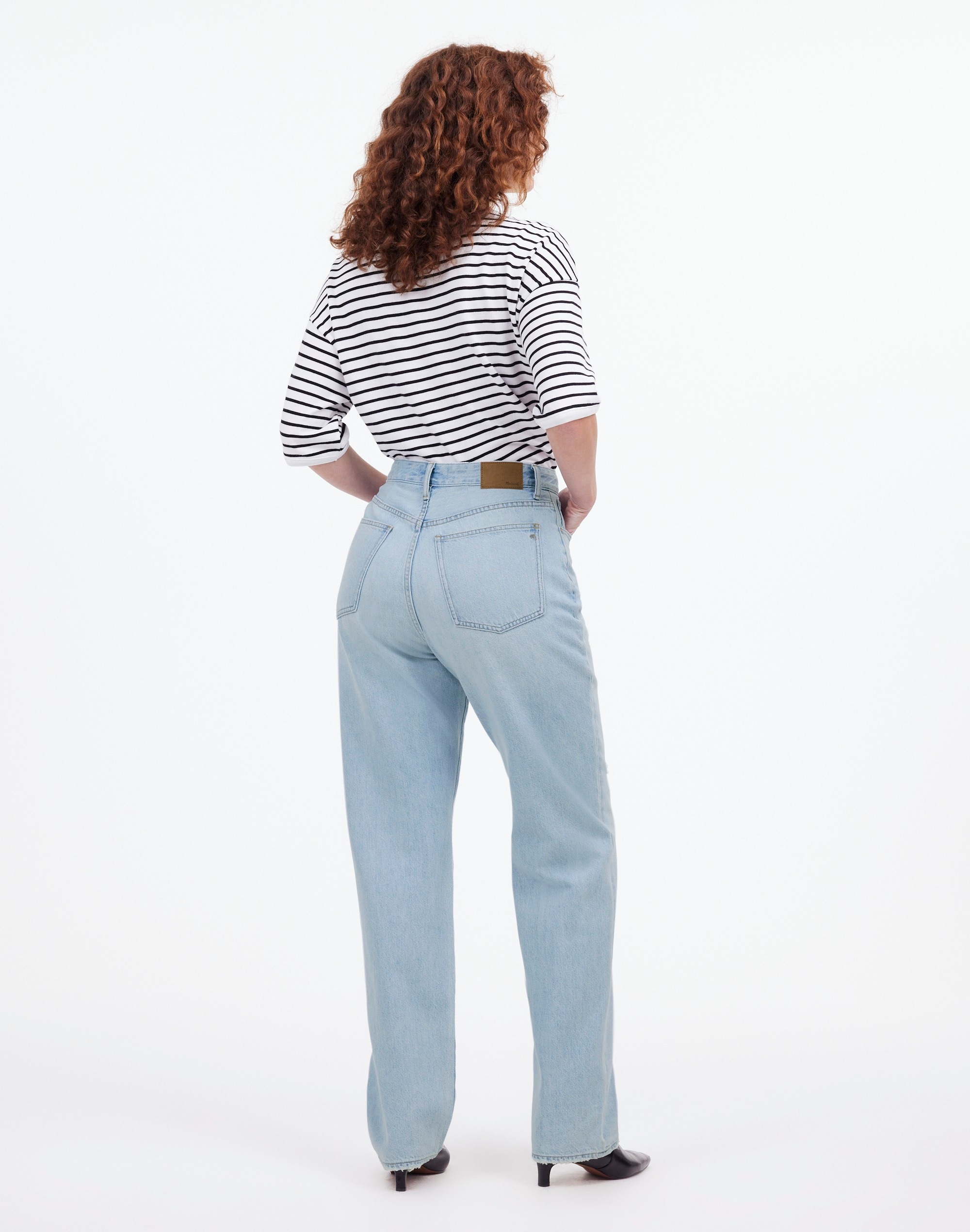 The Petite Curvy '90s Straight Jean