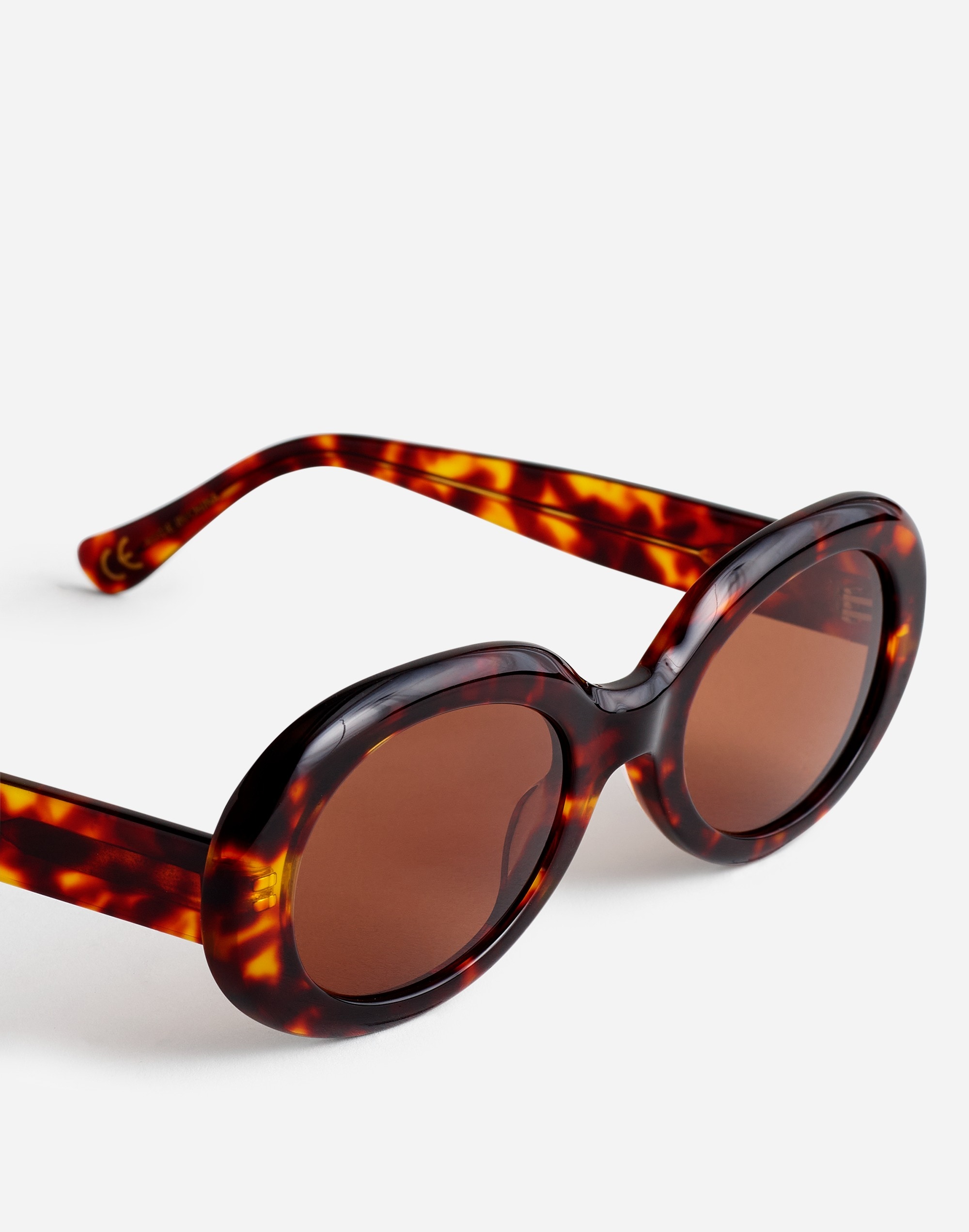 Valoma Chunky Oval Sunglasses