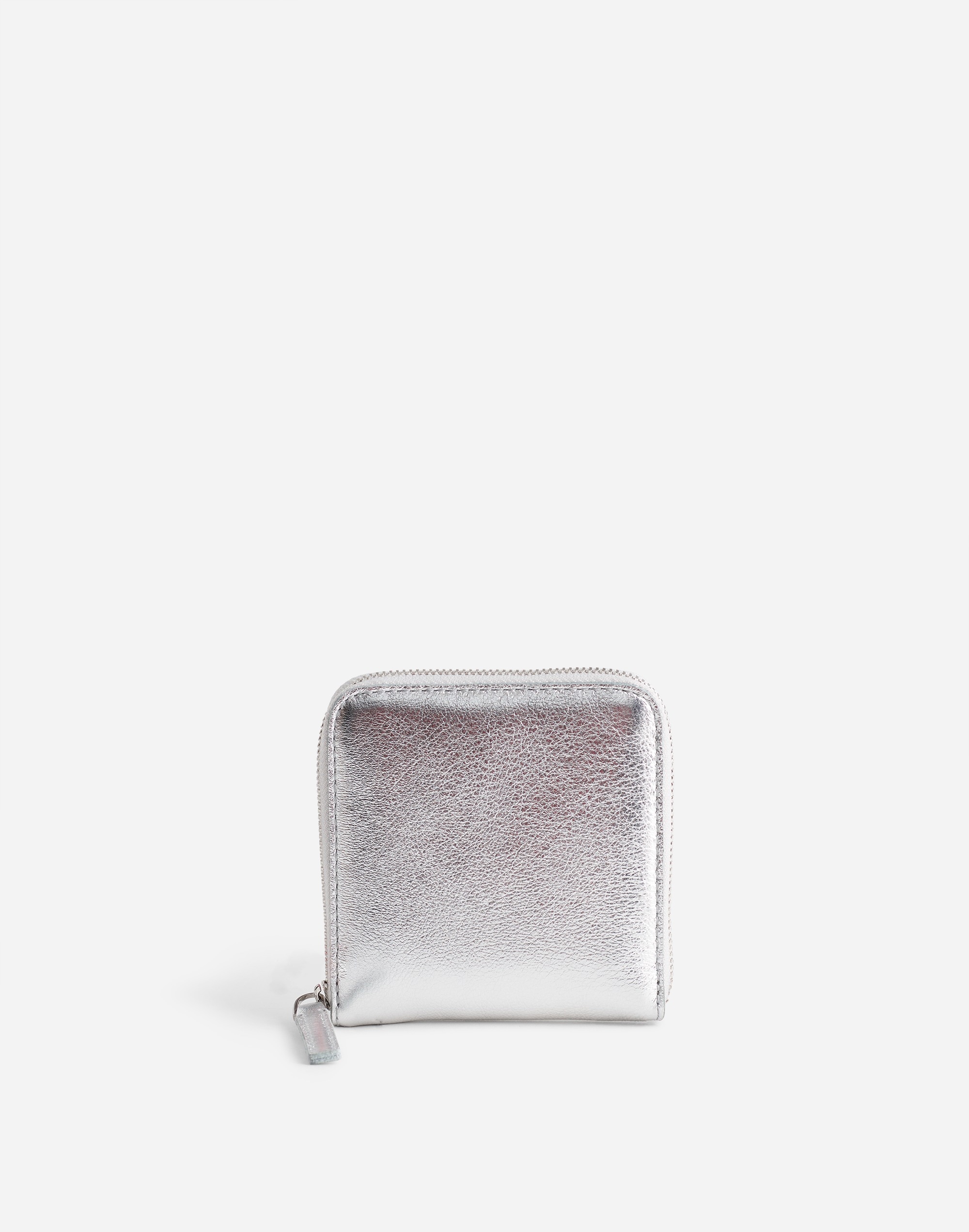 the essential zip wallet in metallic leather