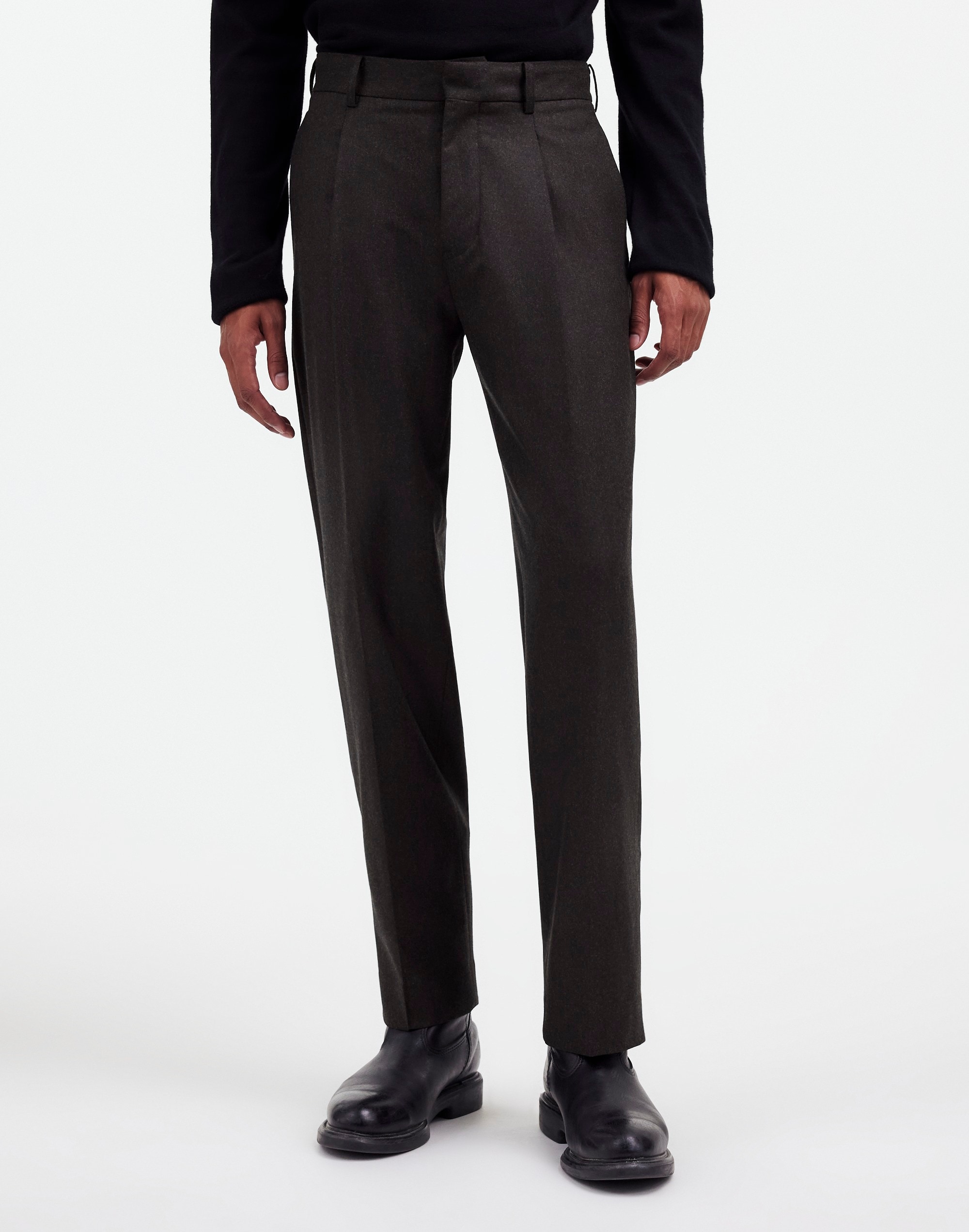 The Roebling Pleated Trouser in Italian Fabric