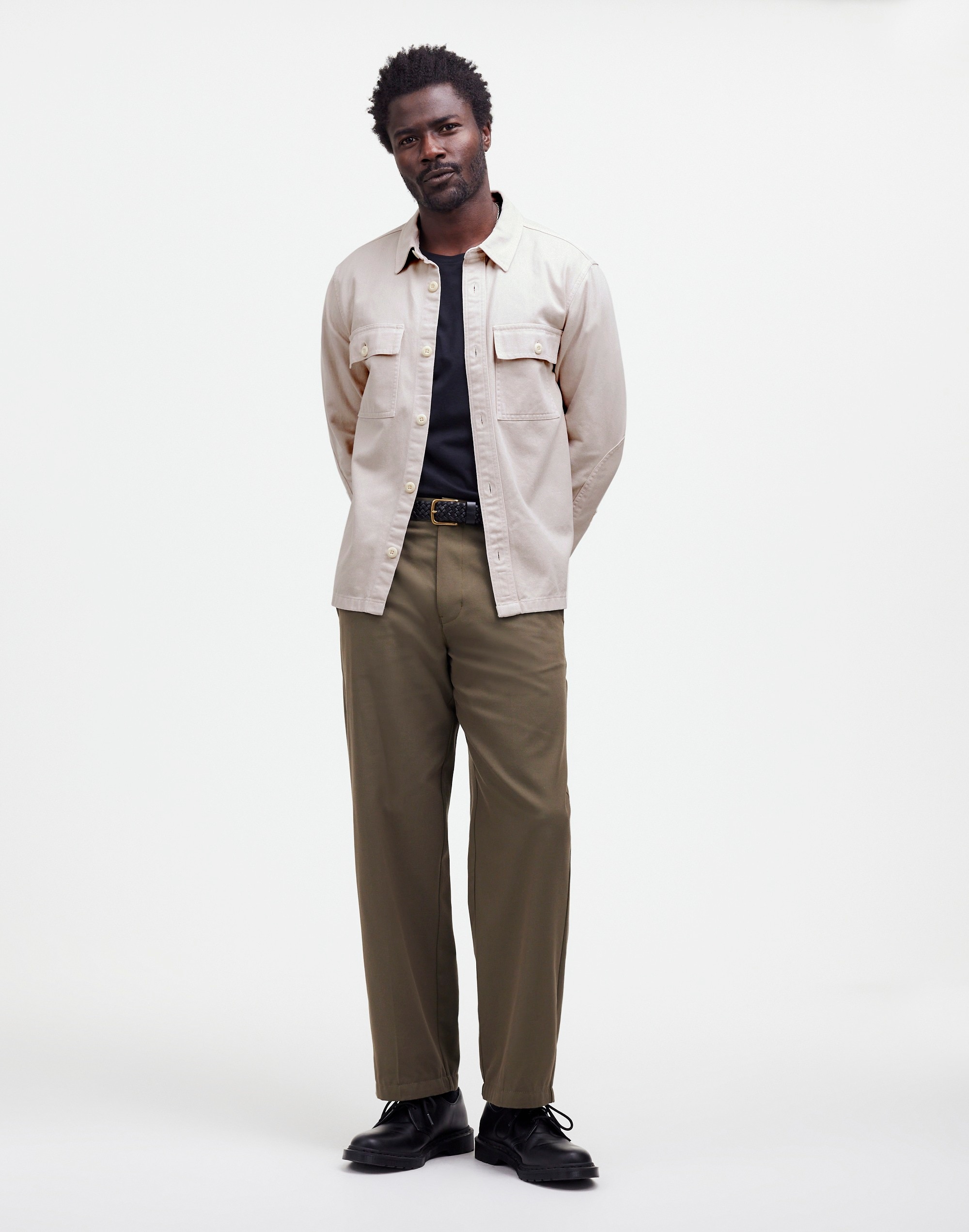 Garment-Dyed Straight-Hem Work Shirt in vintage linen image 2