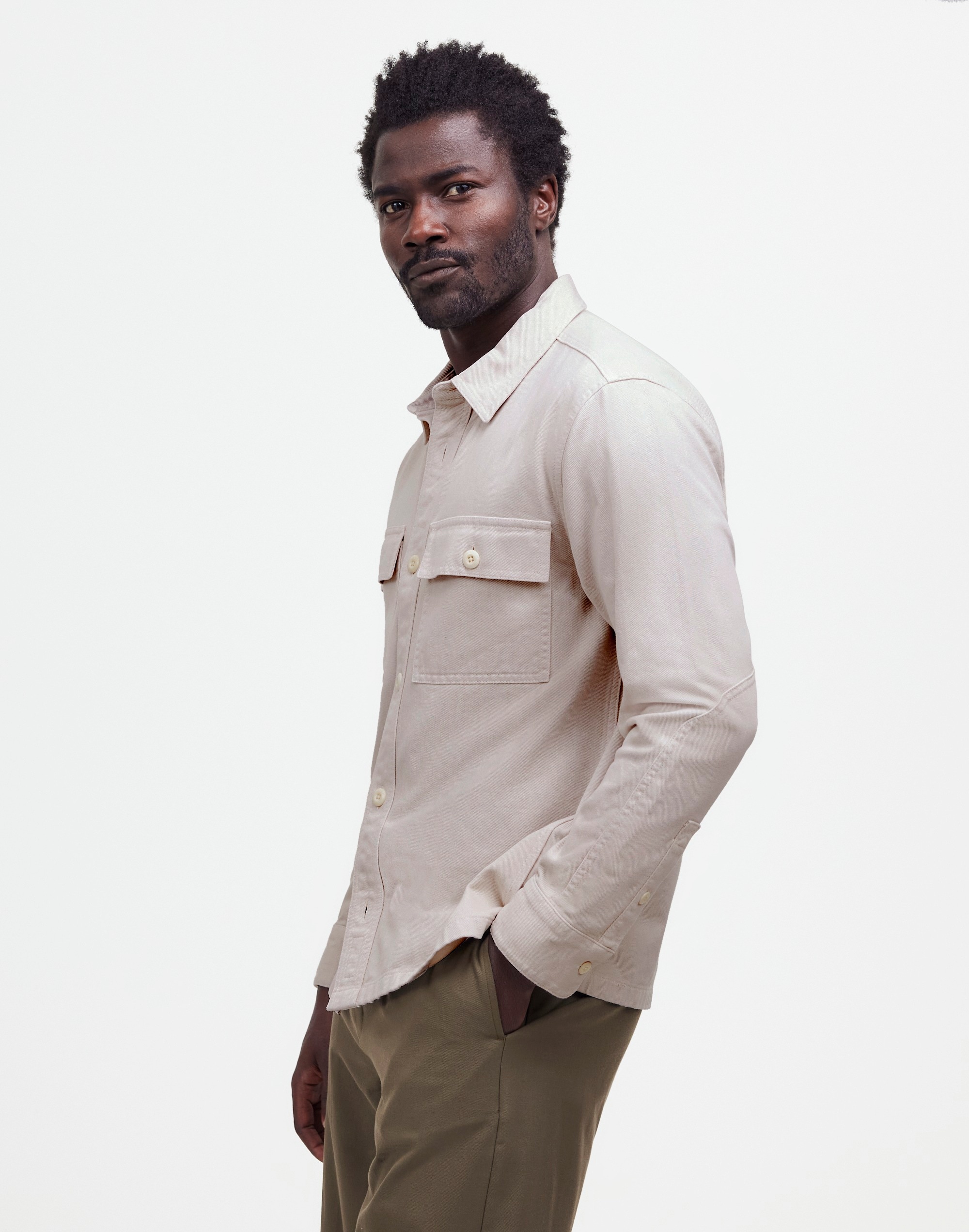 Garment-Dyed Straight-Hem Work Shirt in vintage linen image 3