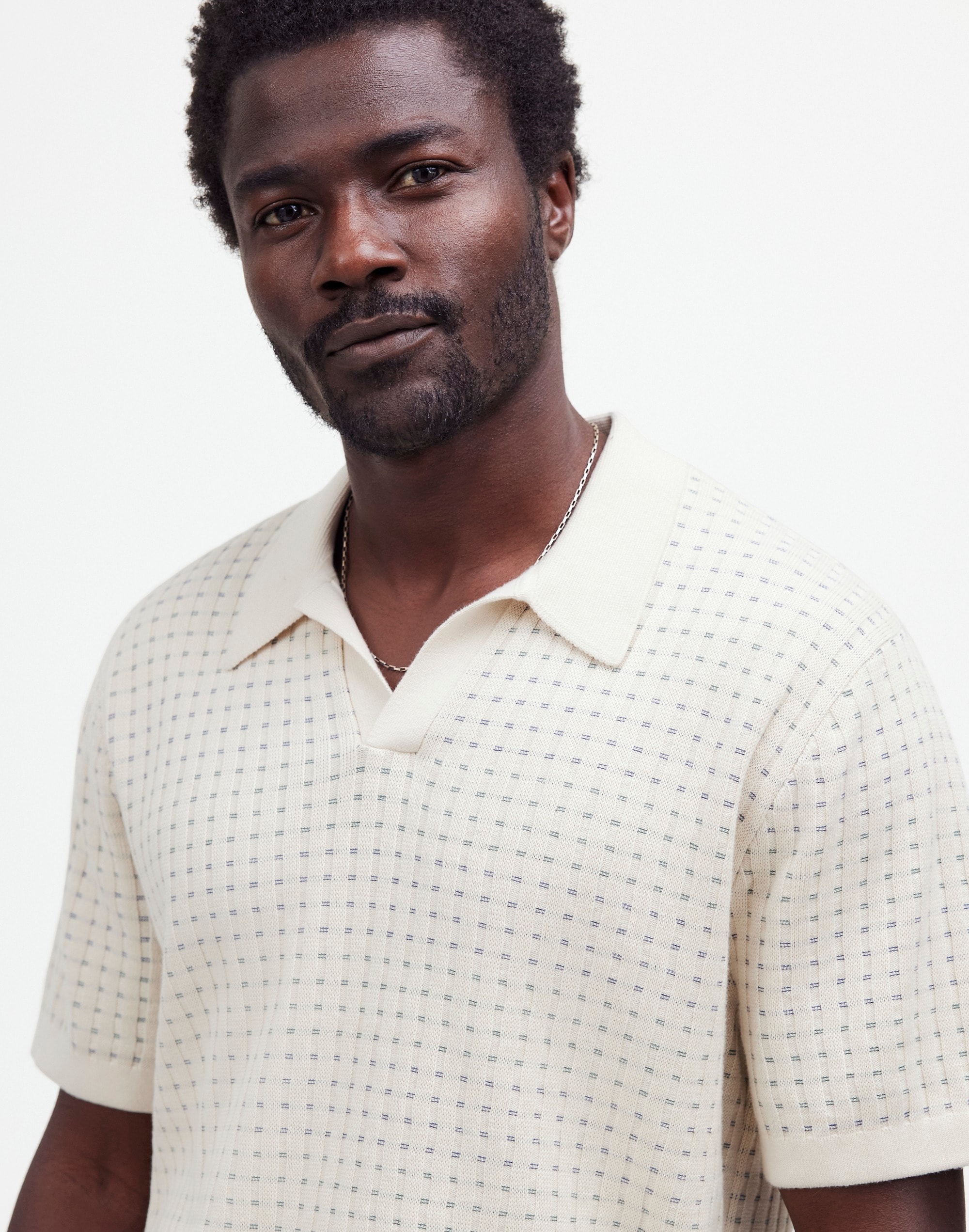 Johnny-Collar Sweater Polo Shirt in Textured Stripe in vintage linen image 5