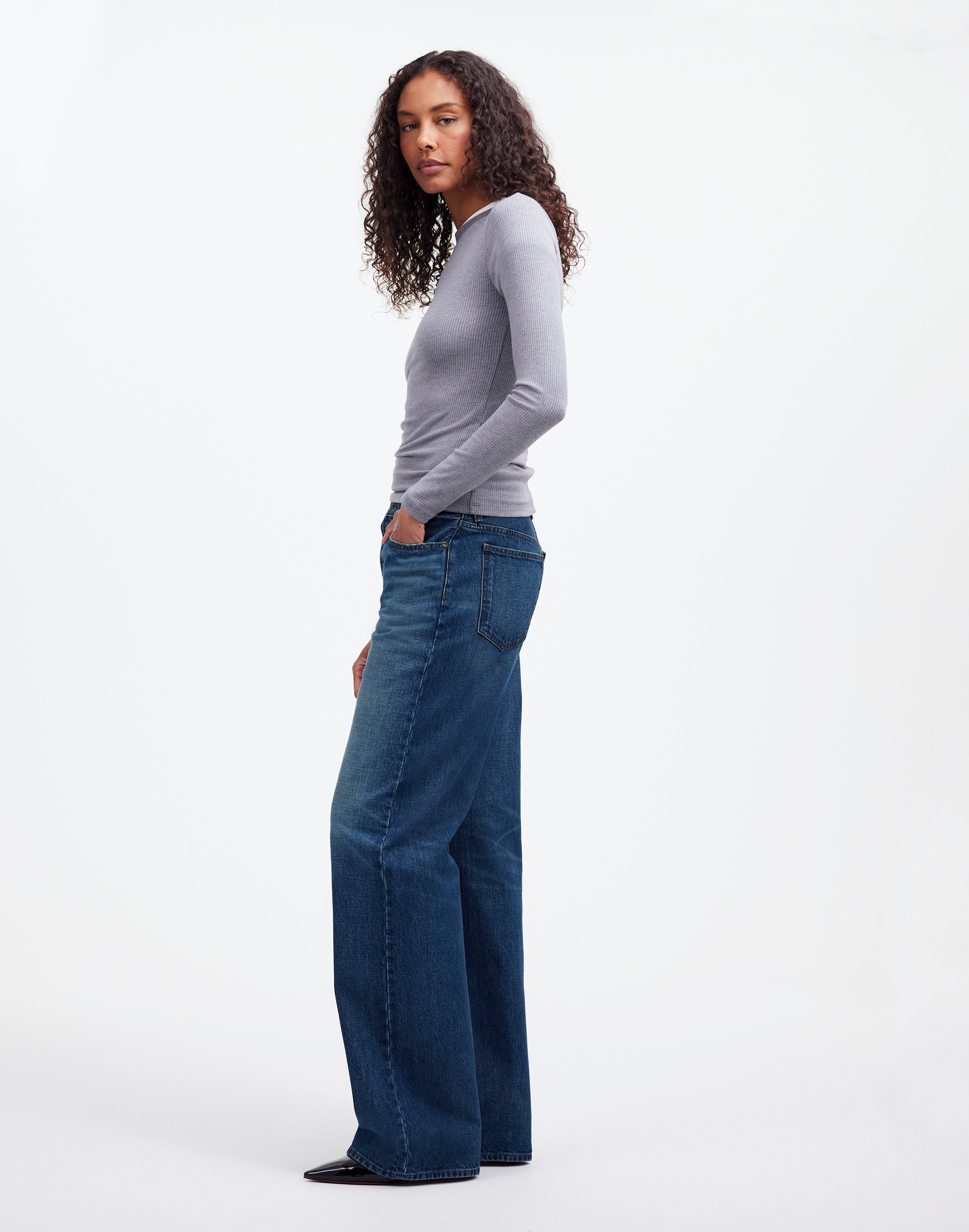 Low-Slung Baggy Jeans