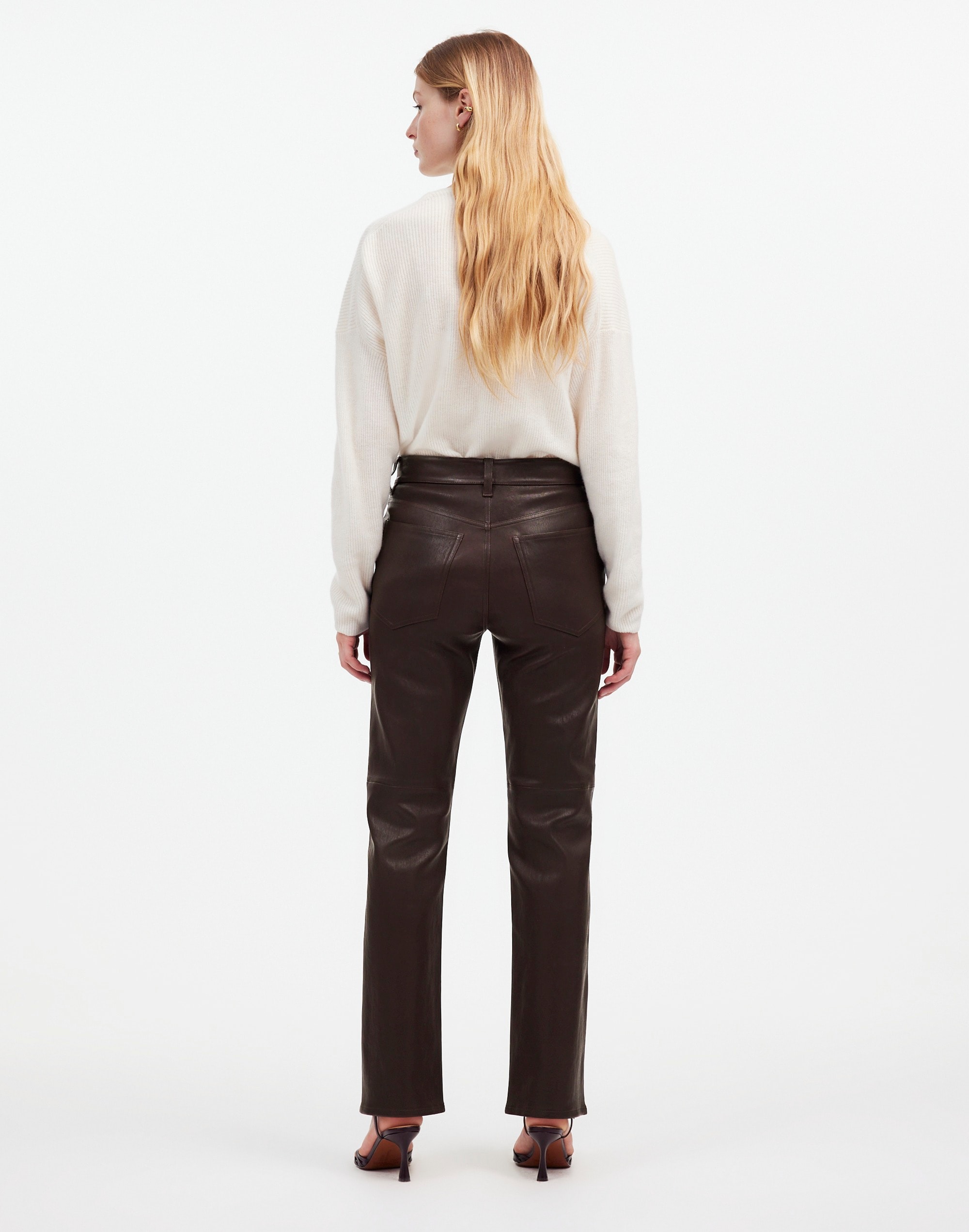 The '90s Straight Mid-Rise Pant in Leather