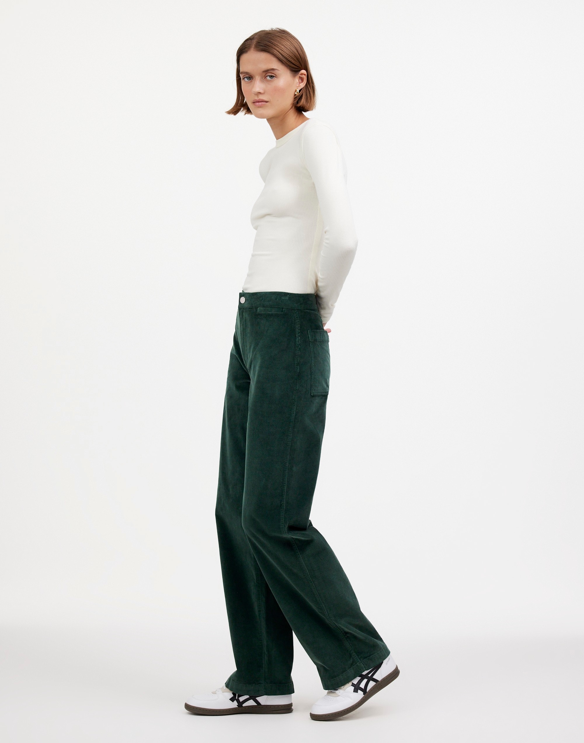 The Emmett Wide-Leg Pant in Corduroy: Welt Pocket Edition