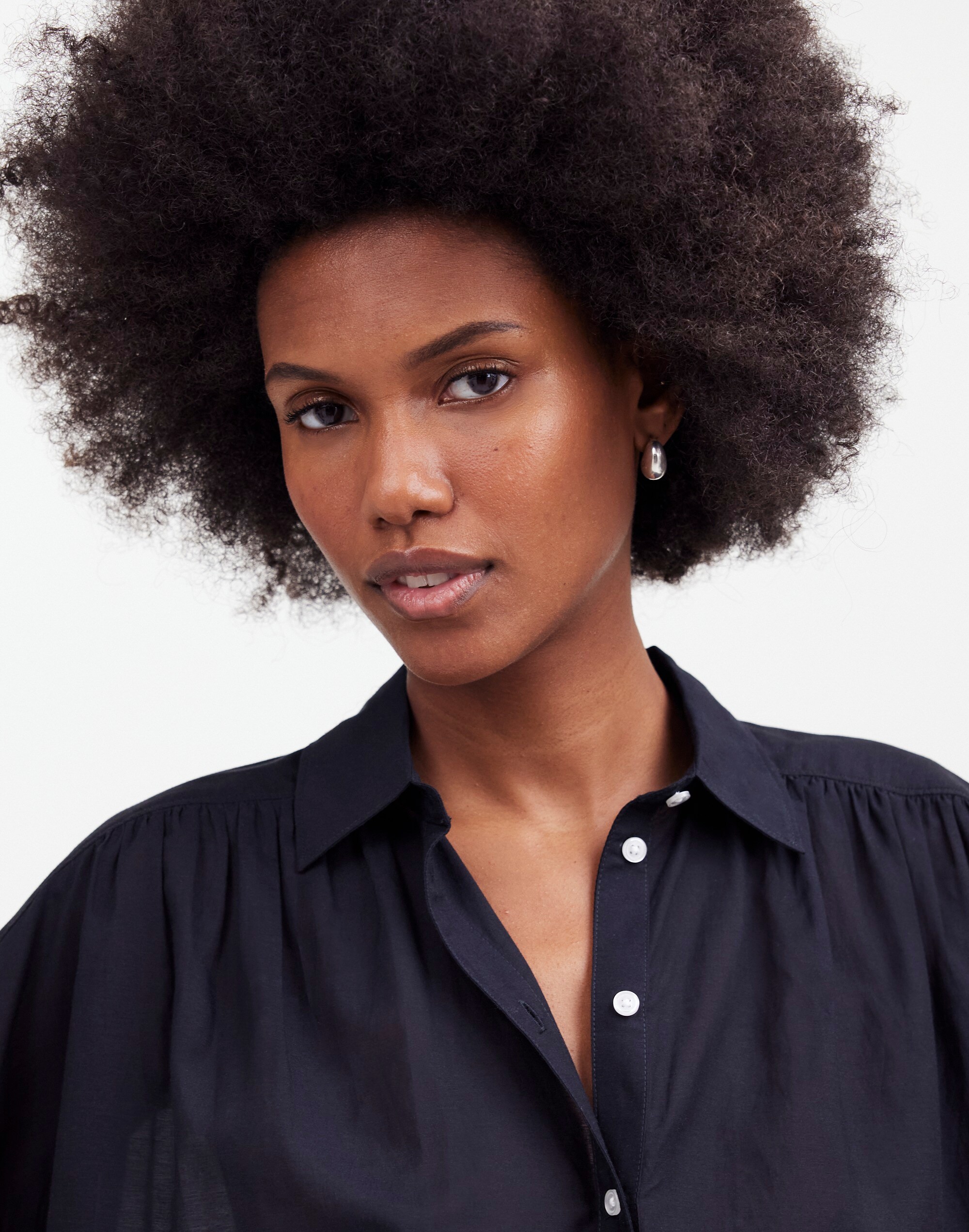 Cap-Sleeve A-Line Top in true black image 5