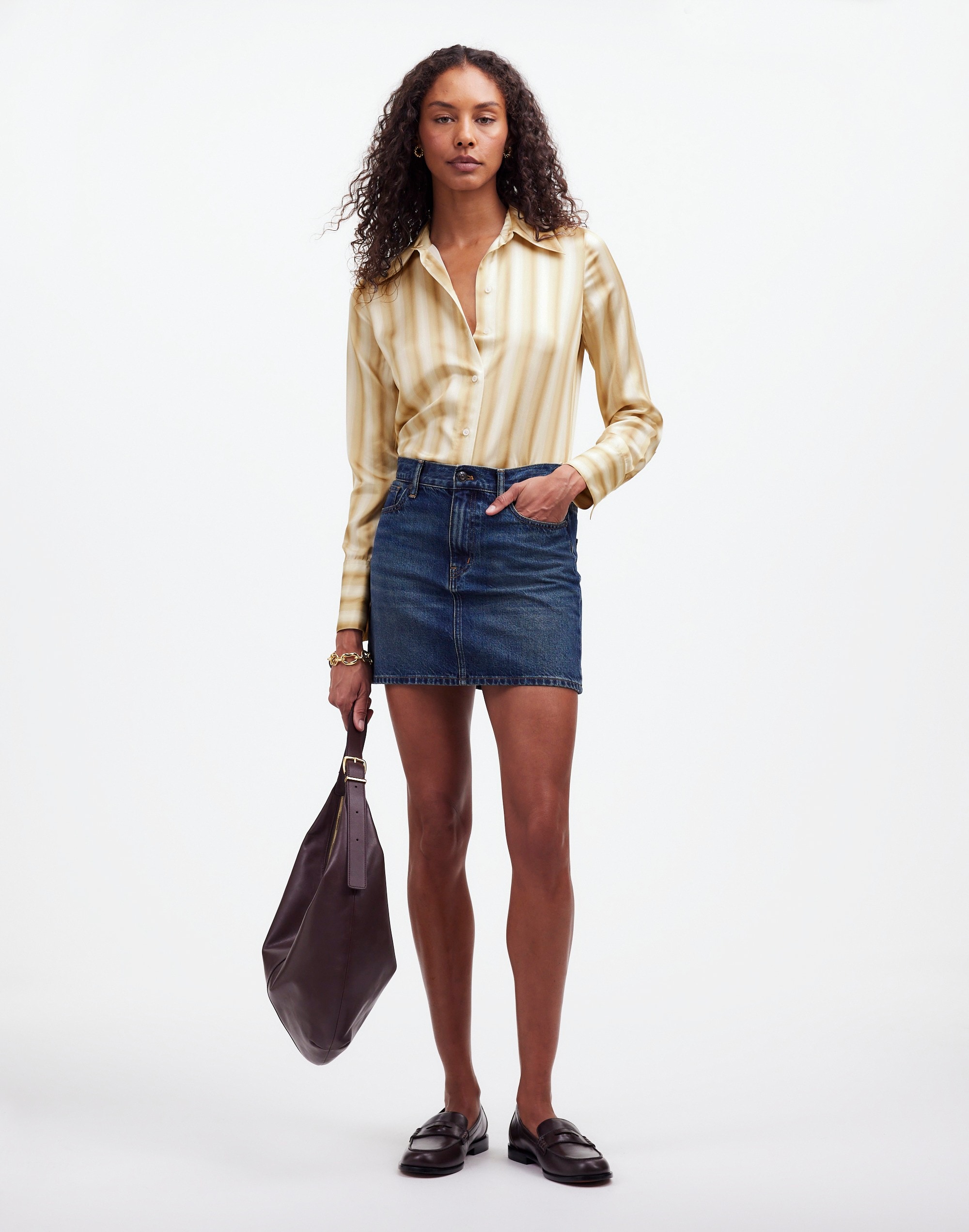 Slim Button-Up Shirt in Stripe Silk