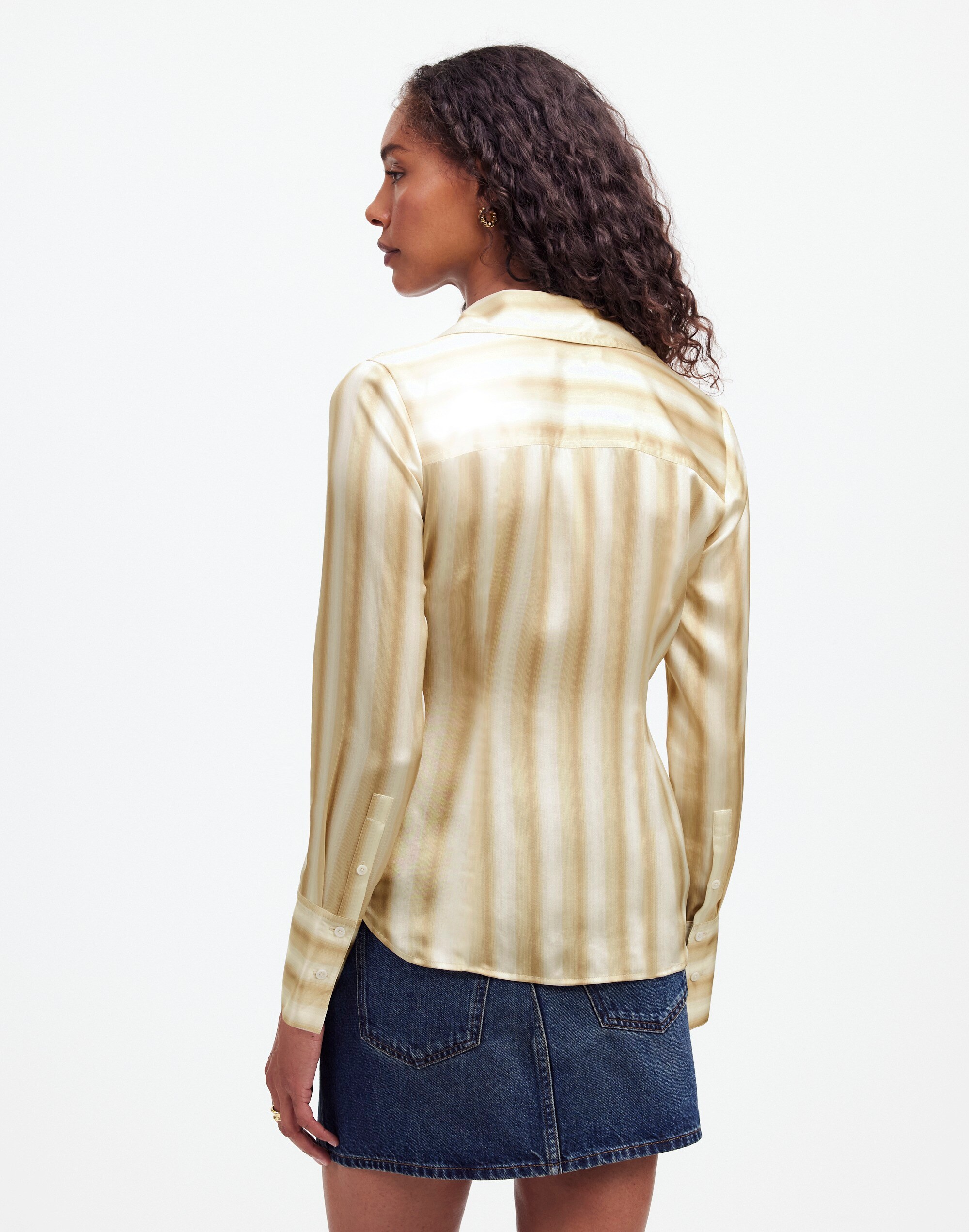 Slim Button-Up Shirt in Stripe Silk