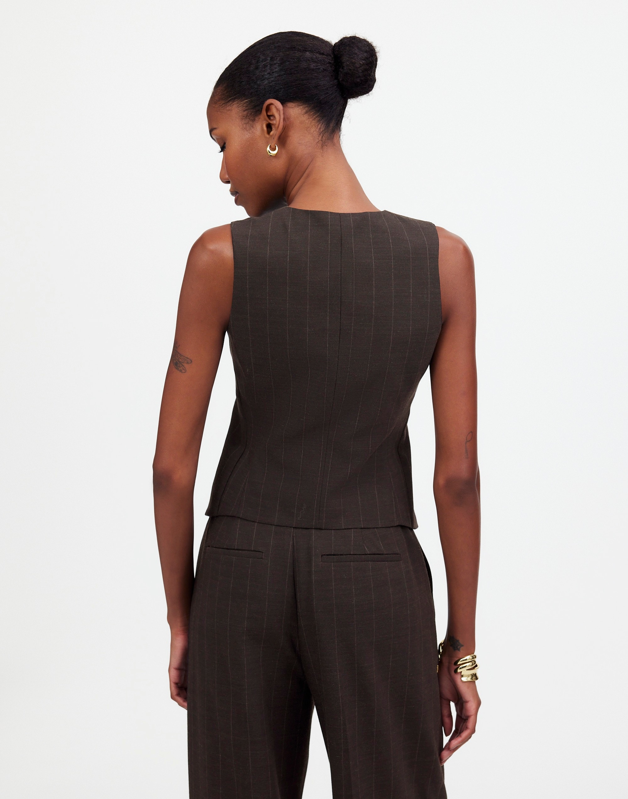 Single-Breasted Scoopneck Vest