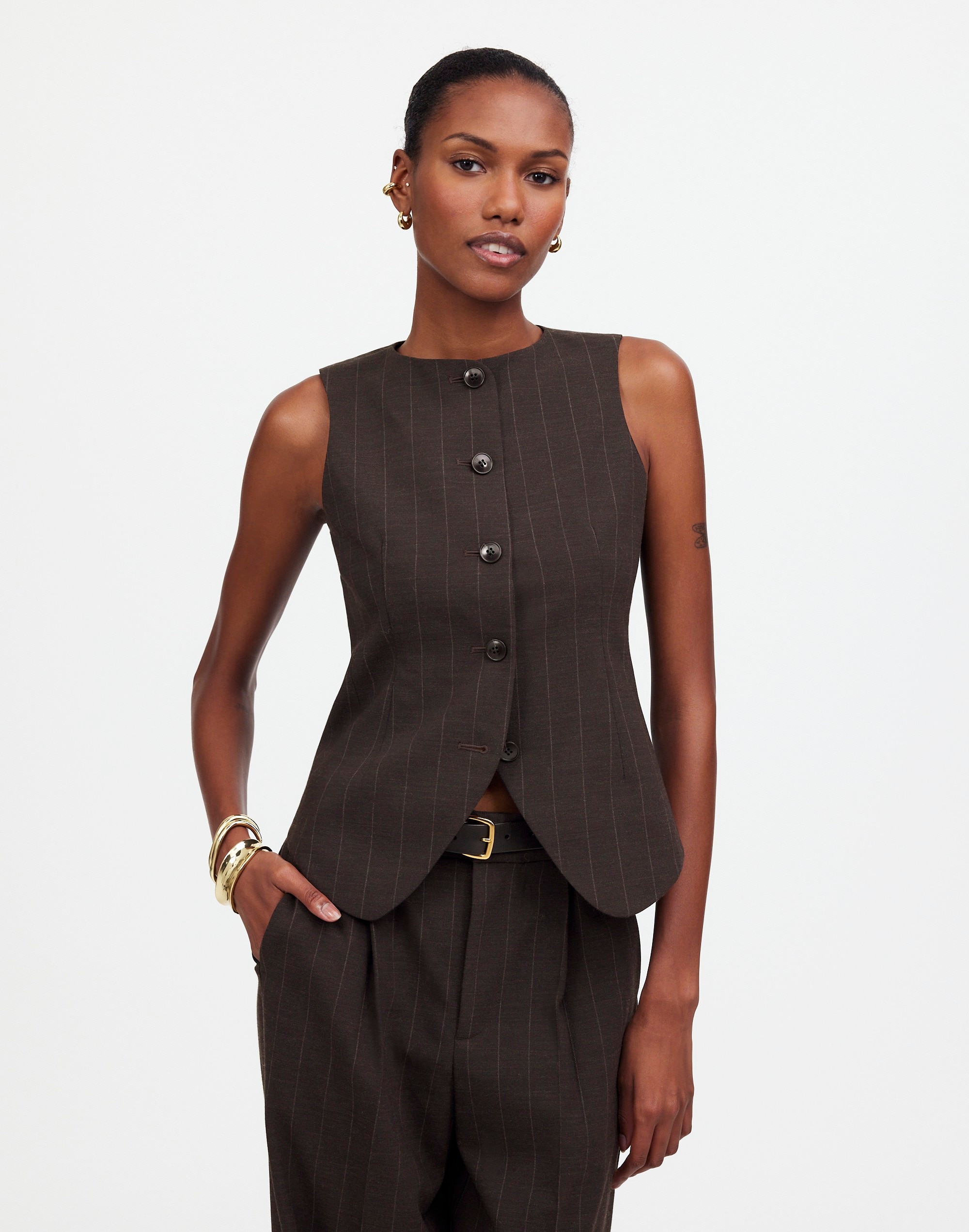 single-breasted scoopneck vest in stripe