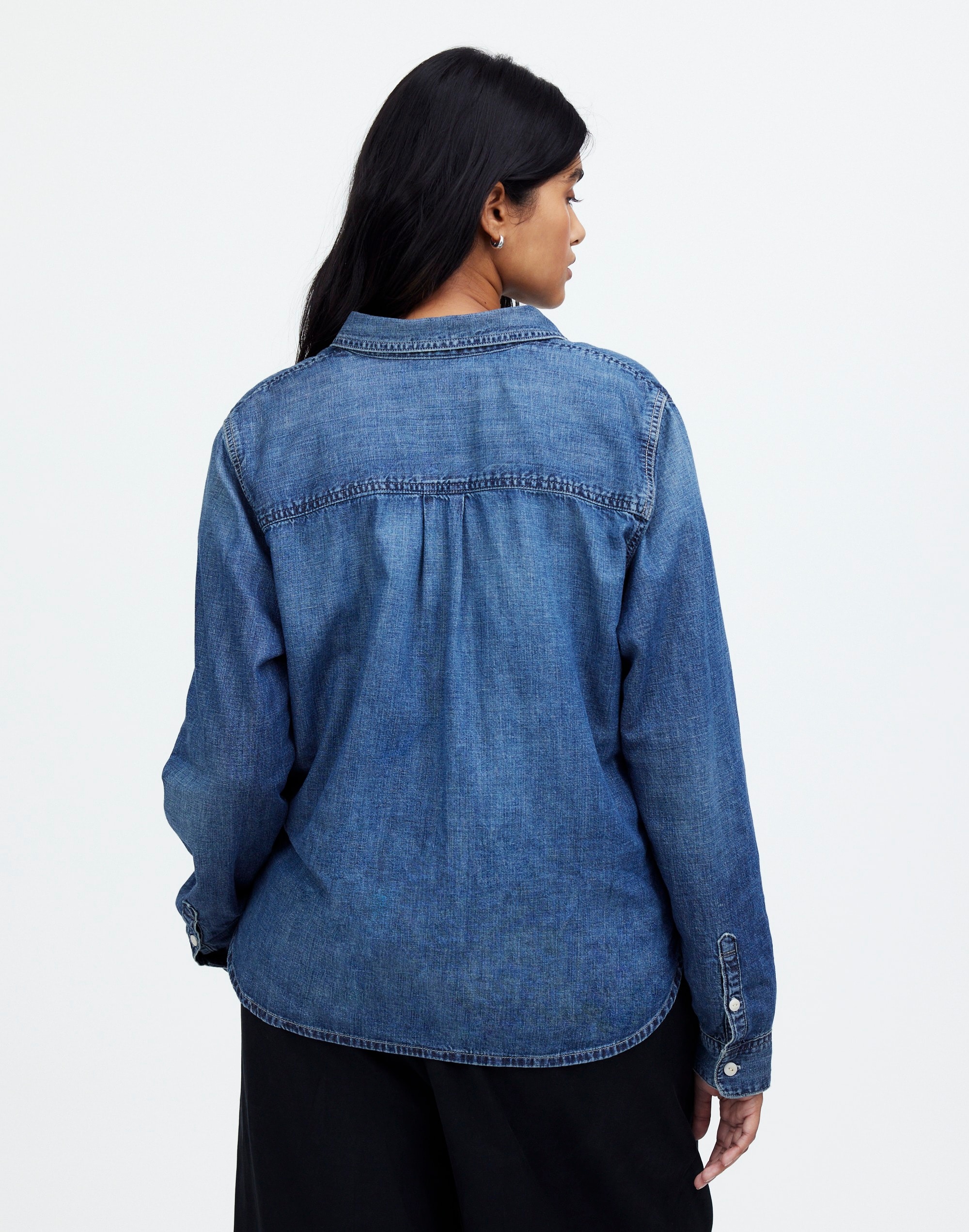 Plus Denim Tuckable Button-Up Shirt in Hillsborough Wash